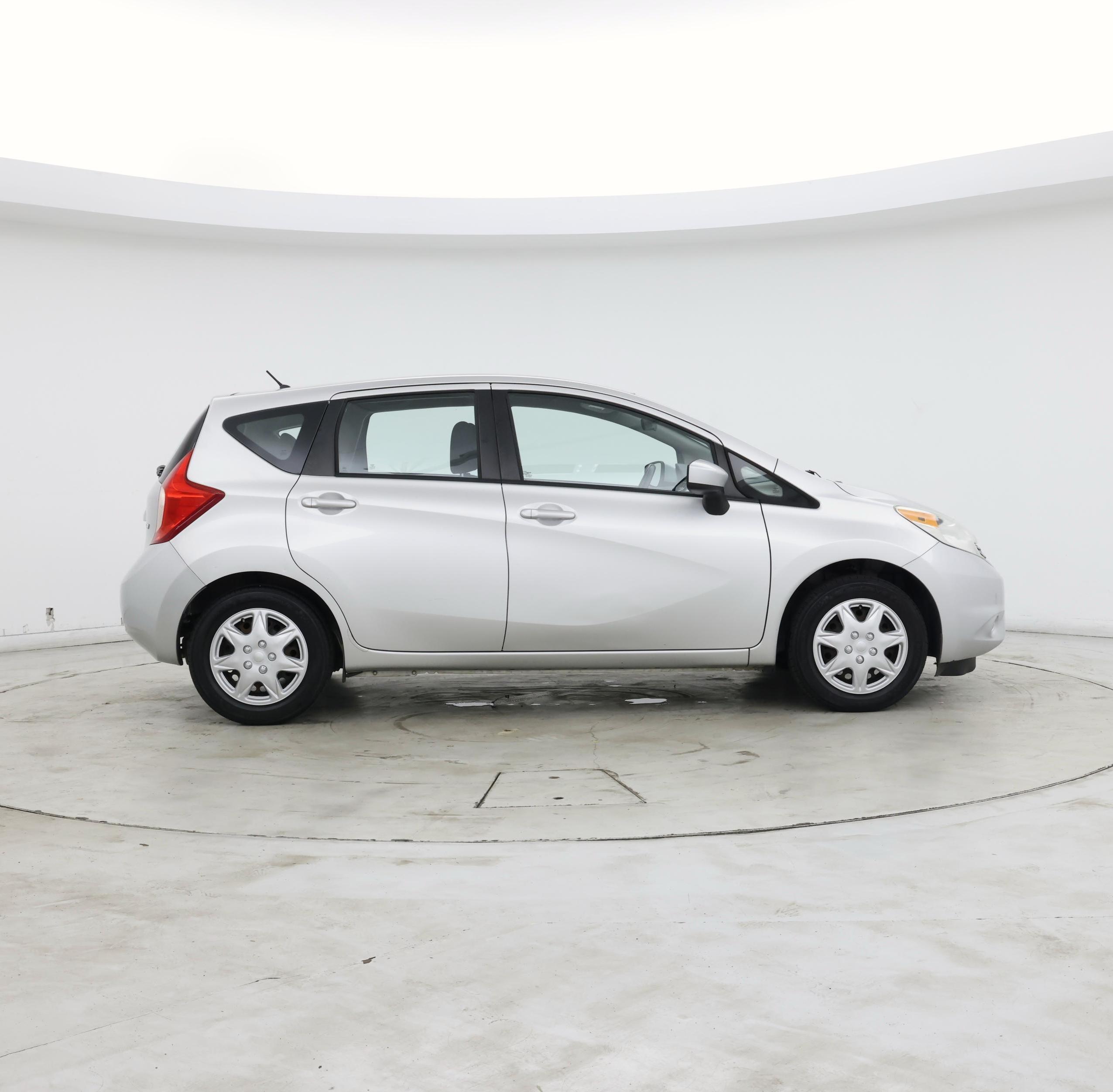 Thumbnail: 2015 Nissan Versa Note - 7