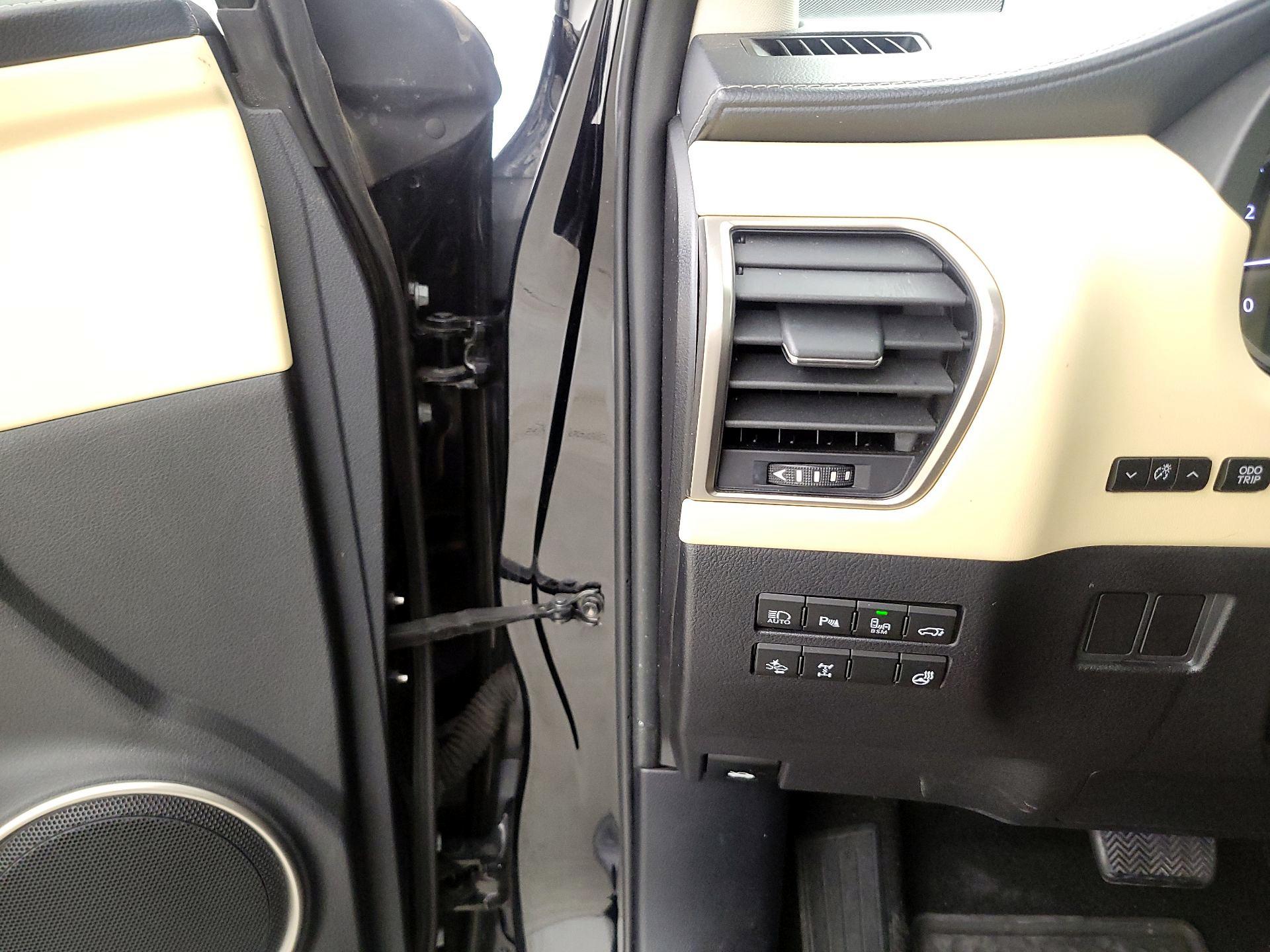 Thumbnail: 2015 Lexus NX - 13