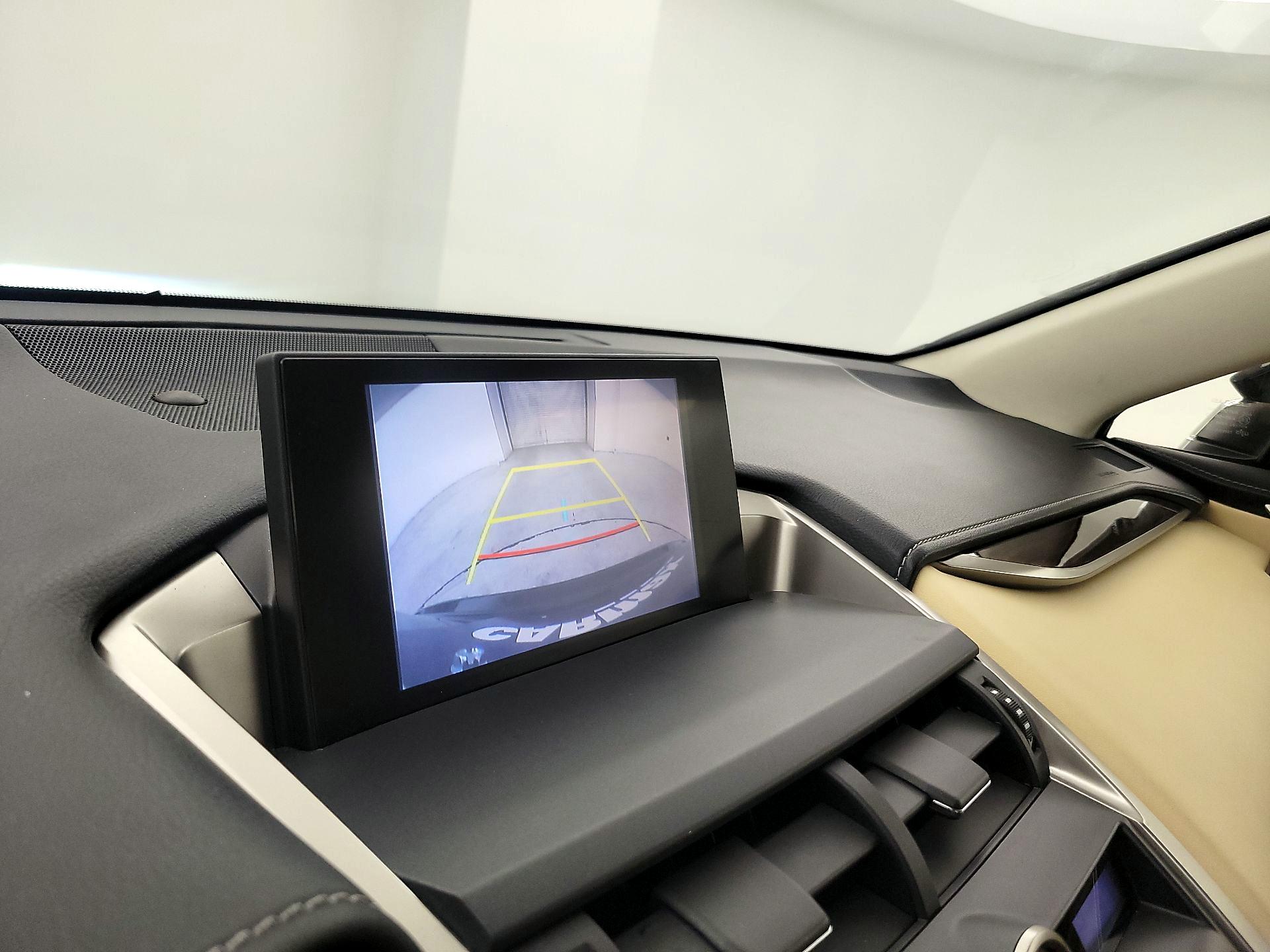 Thumbnail: 2015 Lexus NX - 15