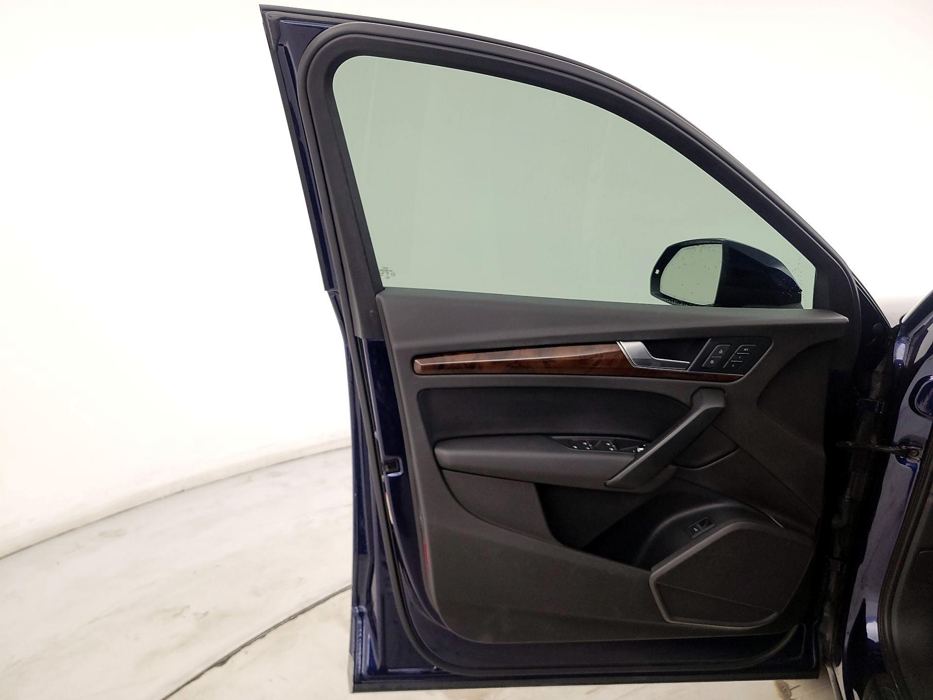 Thumbnail: 2018 Audi Q5 - 12