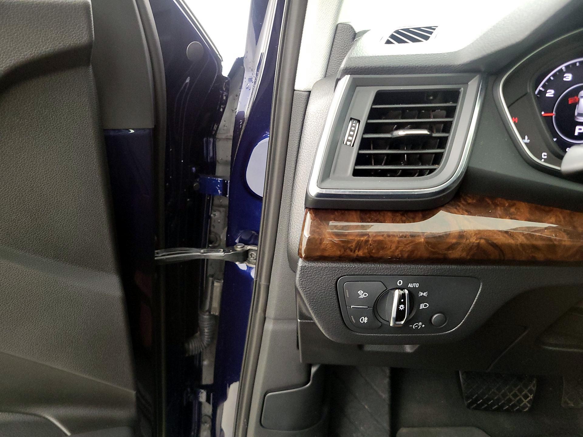 Thumbnail: 2018 Audi Q5 - 13