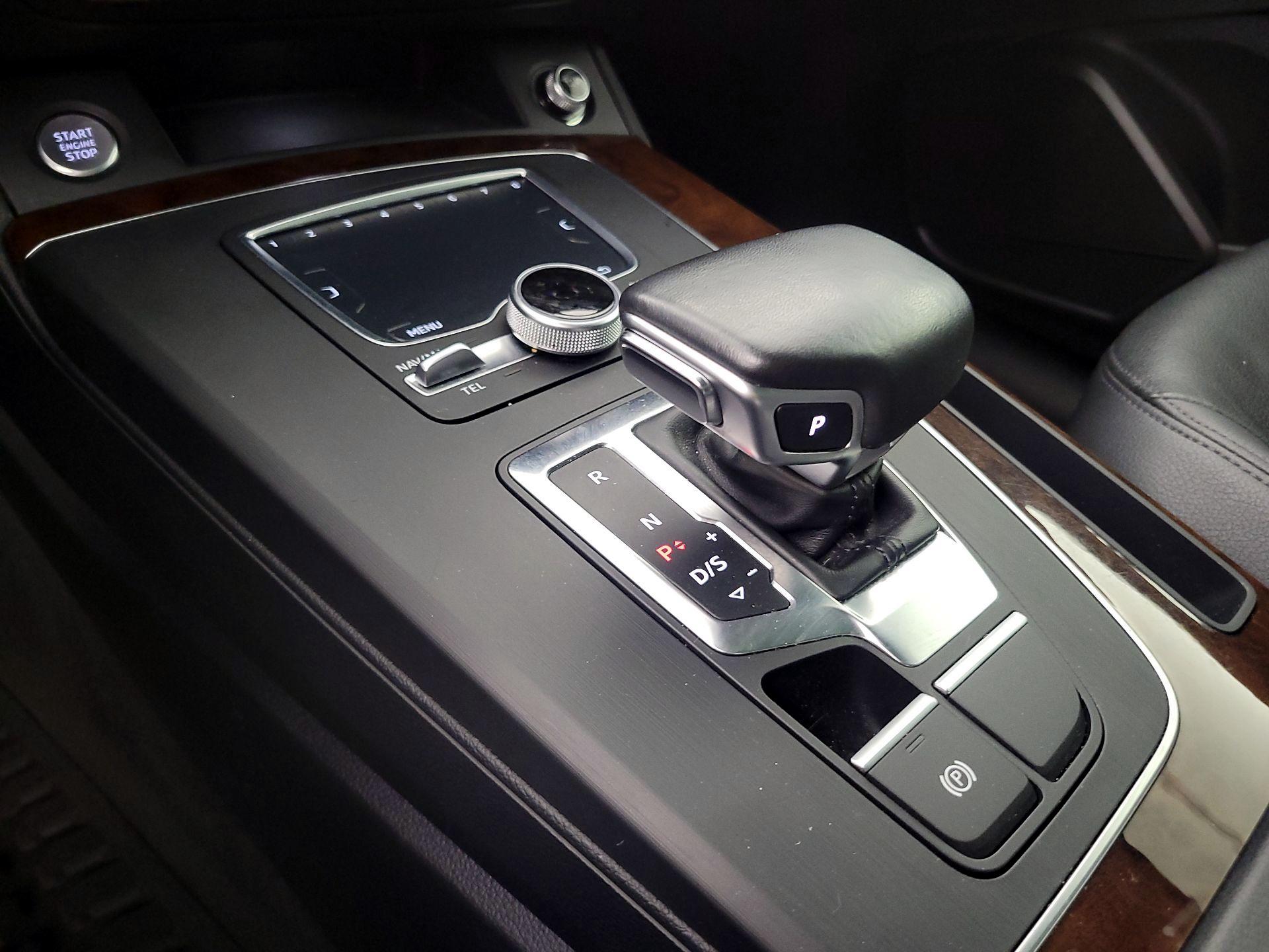 Thumbnail: 2018 Audi Q5 - 18