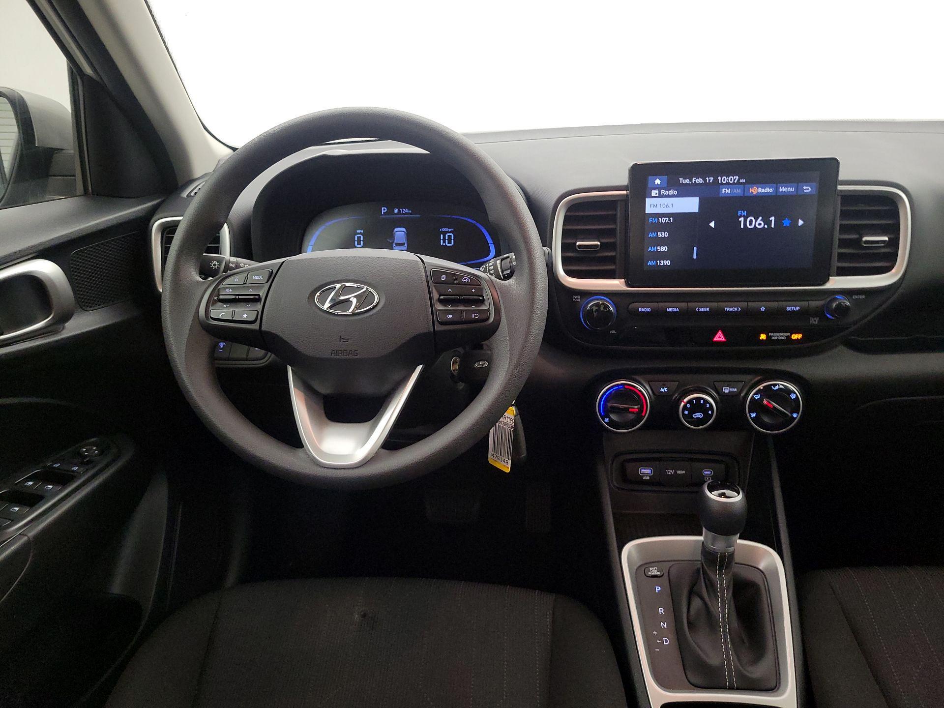 Thumbnail: 2024 Hyundai Venue - 10