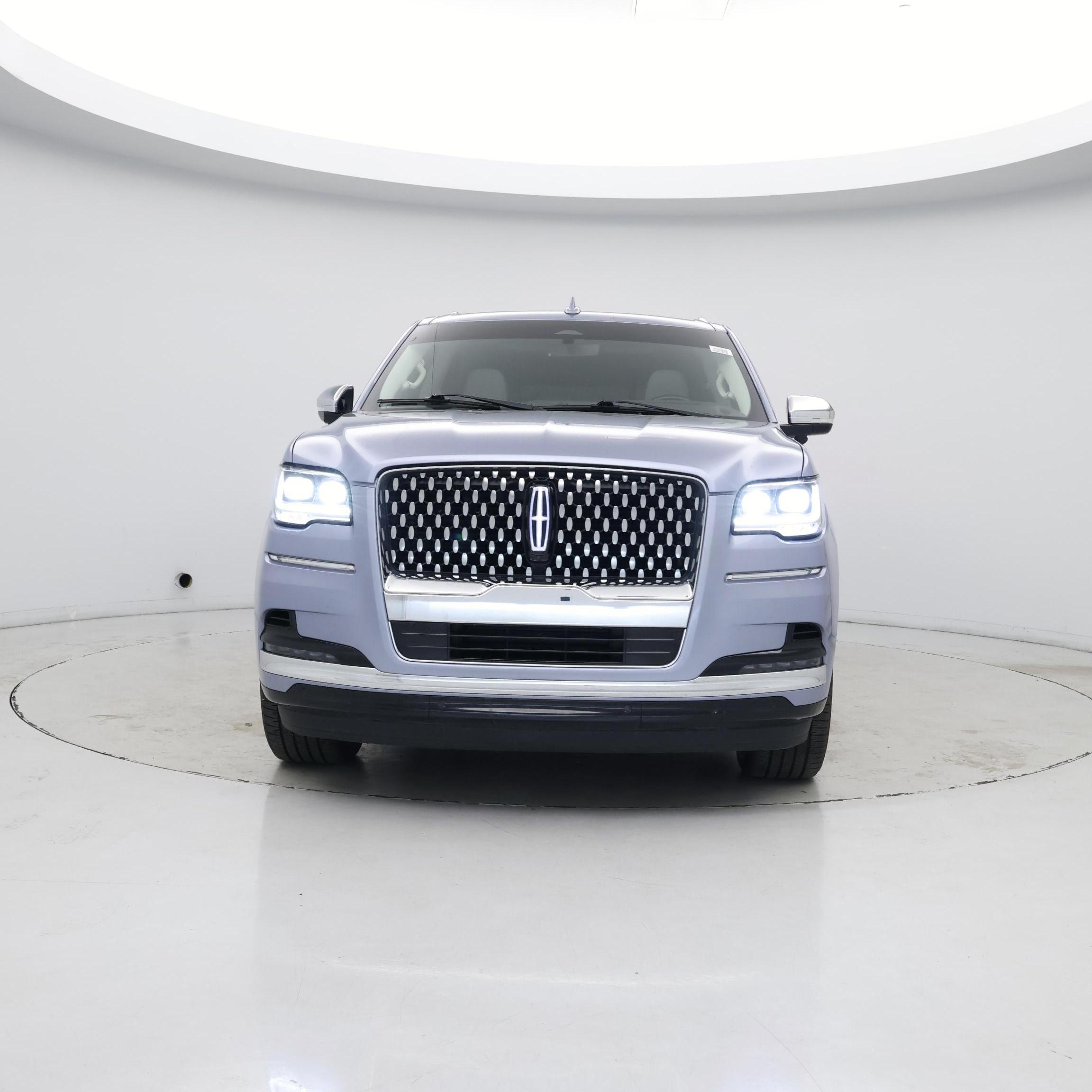 Thumbnail: 2023 Lincoln Navigator L - 5