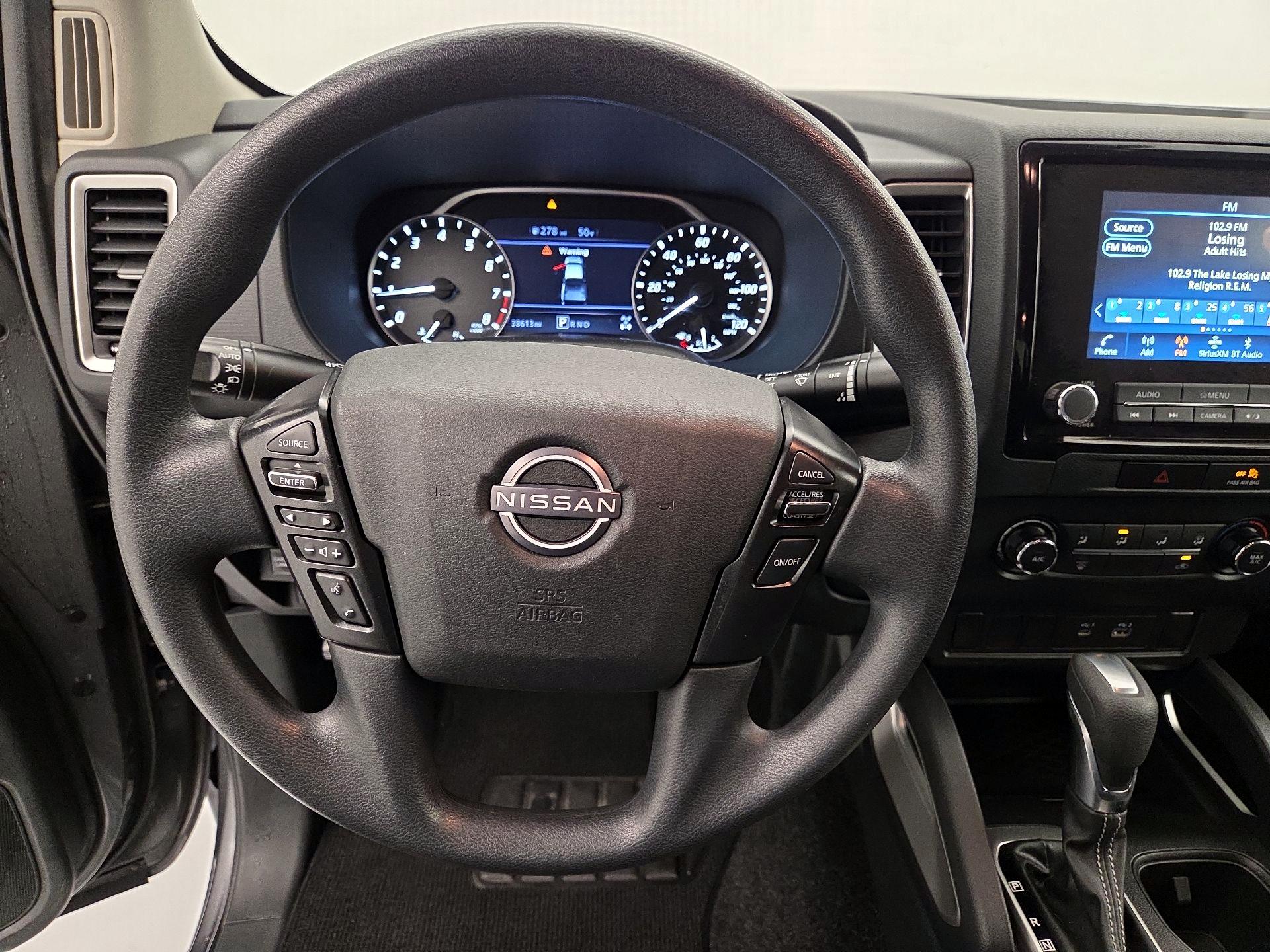 Thumbnail: 2022 Nissan Frontier - 10