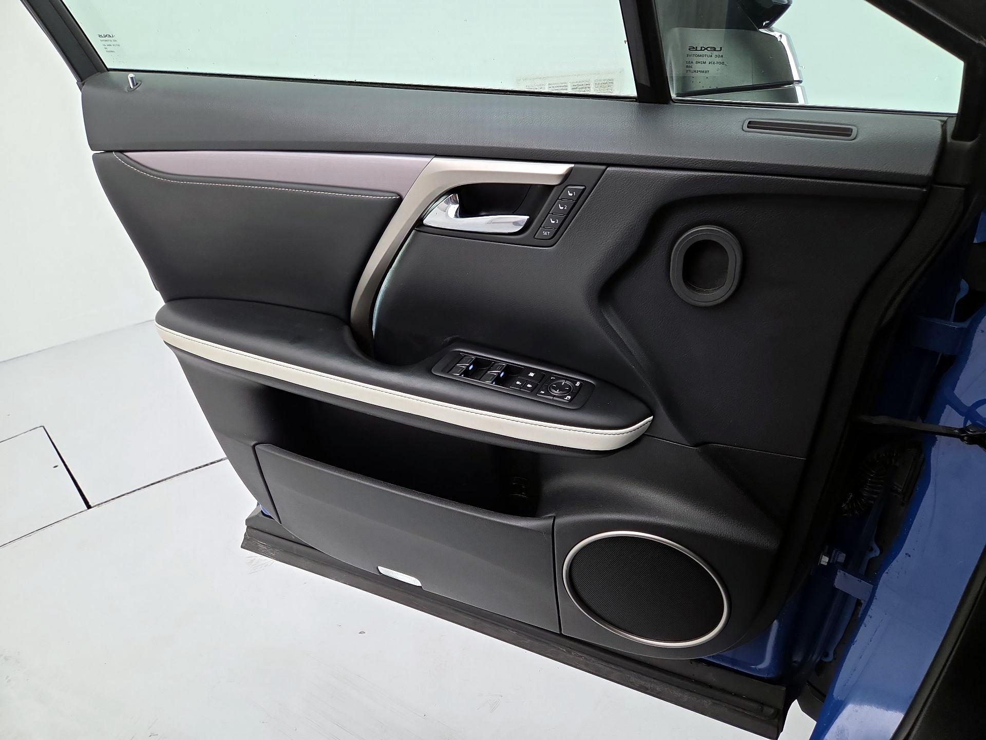 Thumbnail: 2021 Lexus RX - 12