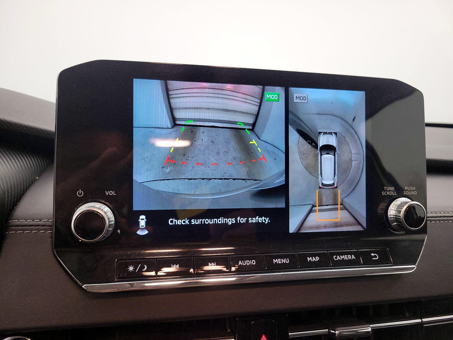 Thumbnail: 2024 Mitsubishi Outlander - 15