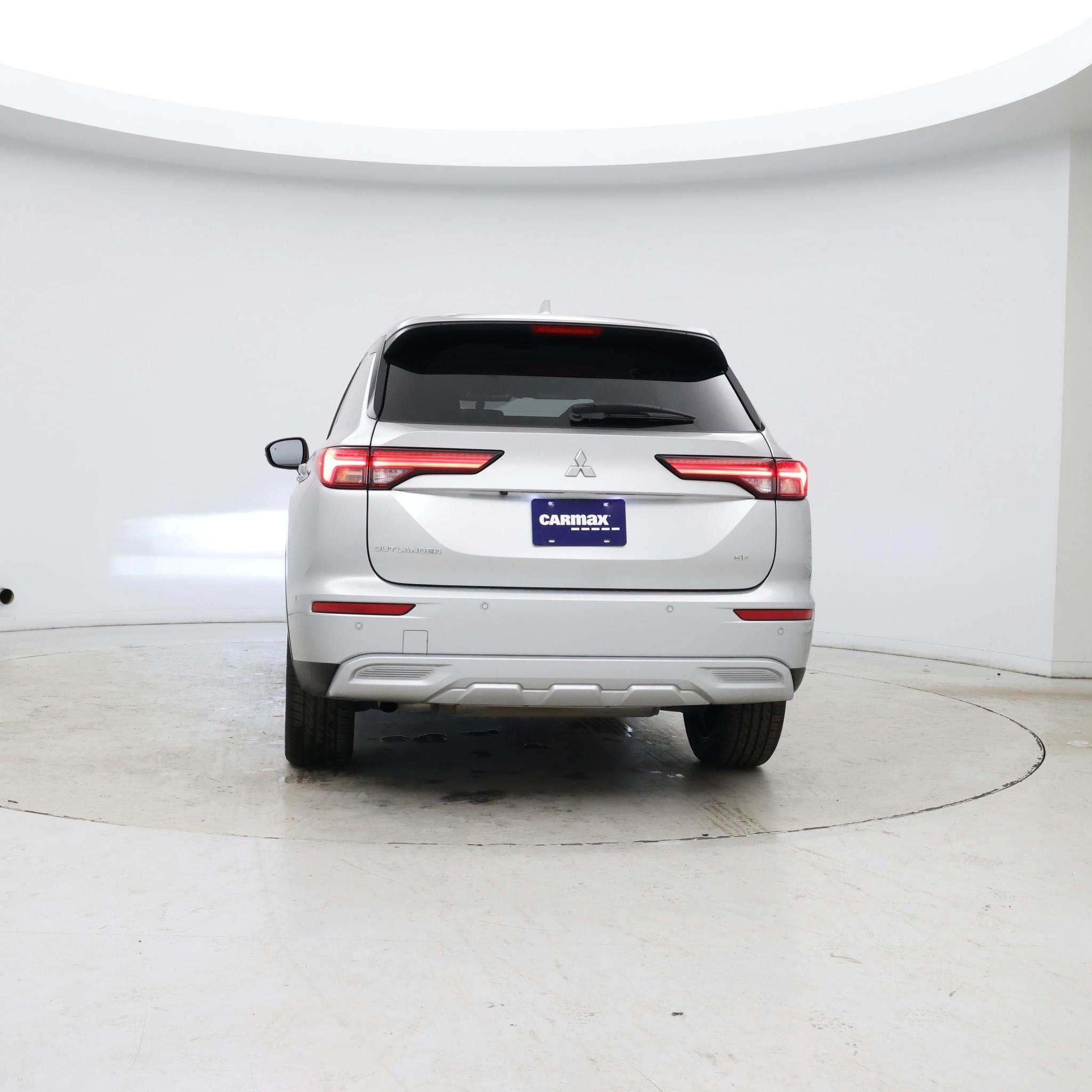 Thumbnail: 2024 Mitsubishi Outlander - 6