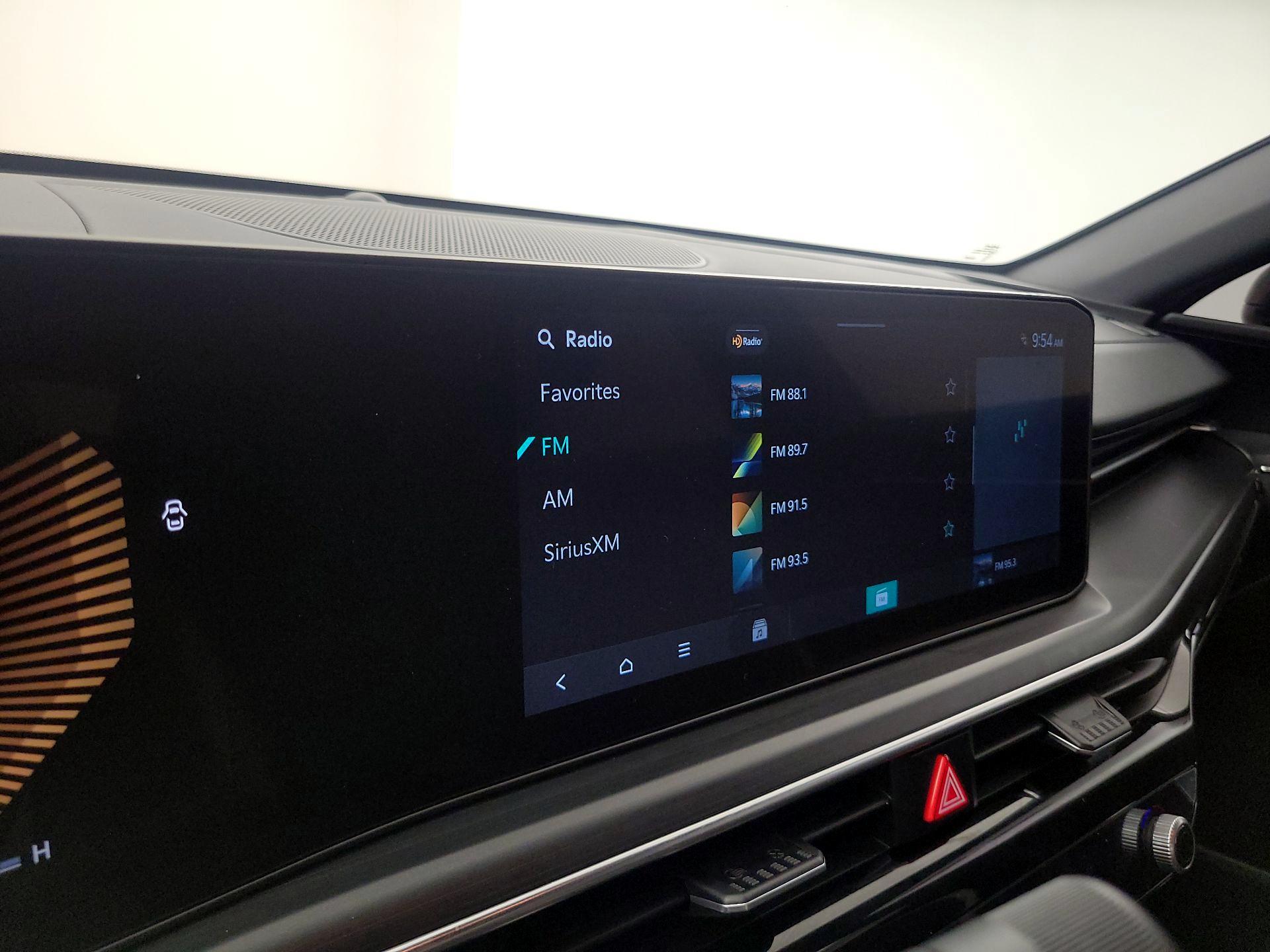 Thumbnail: 2025 Kia K5 - 16