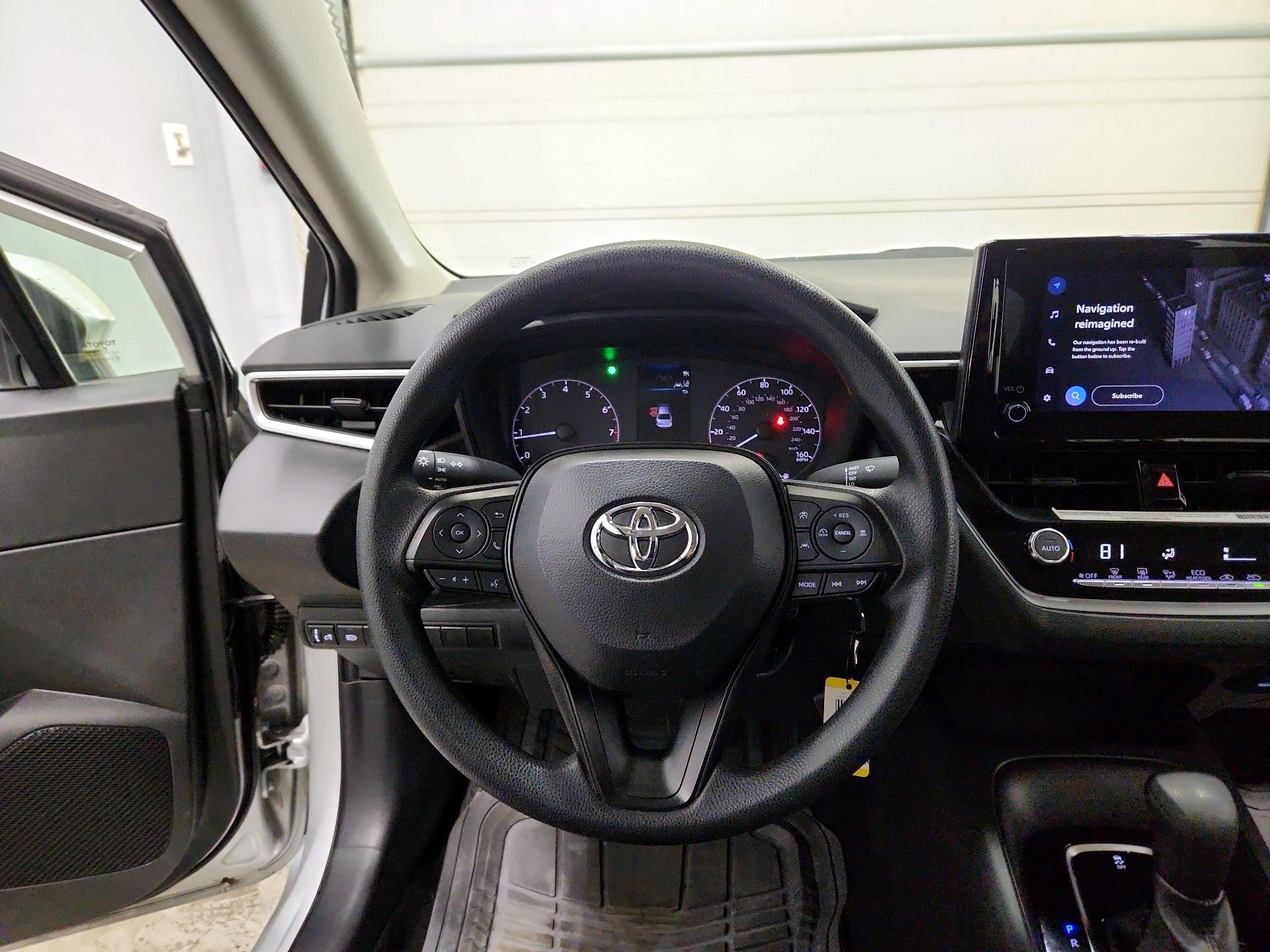 Thumbnail: 2023 Toyota Corolla - 10