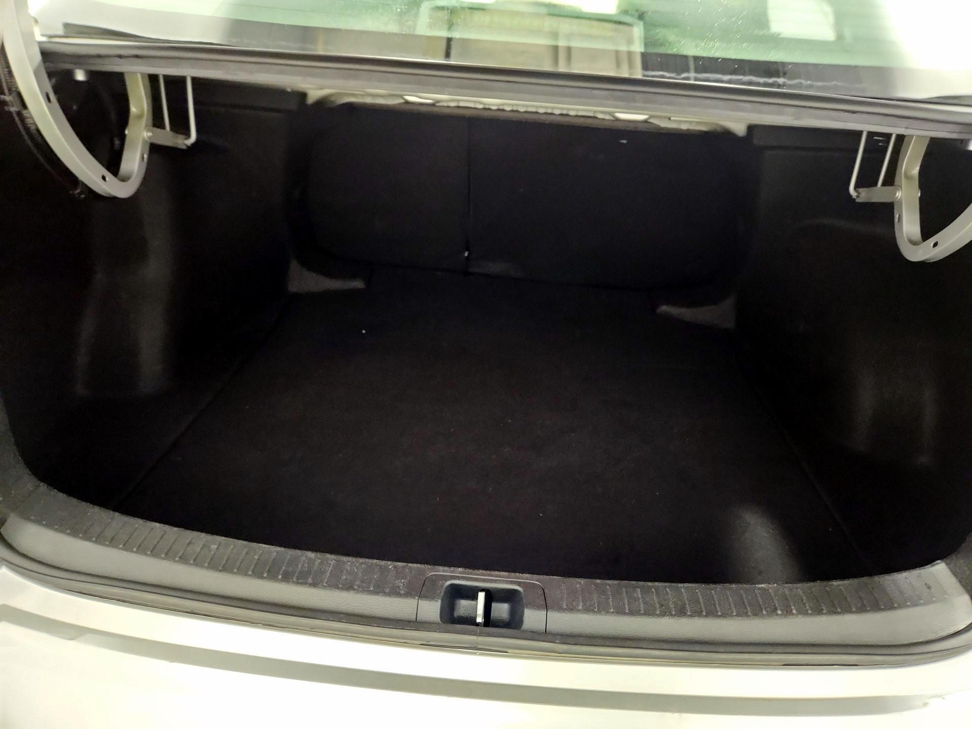 Thumbnail: 2023 Toyota Corolla - 20