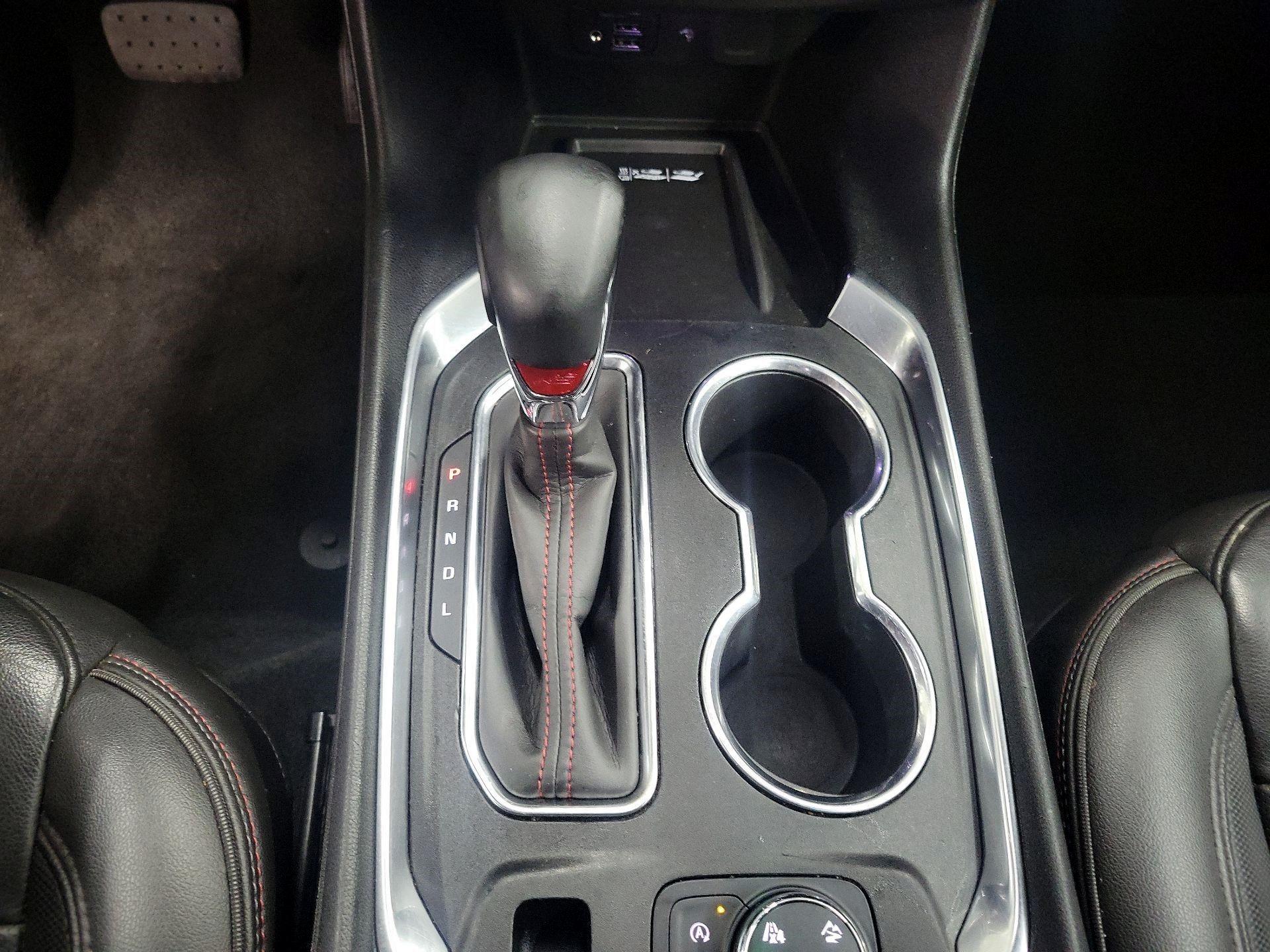 Thumbnail: 2023 Chevrolet Traverse - 15