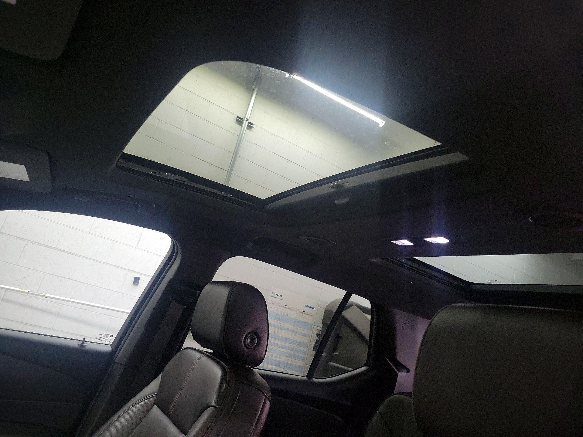 Thumbnail: 2023 Chevrolet Traverse - 17