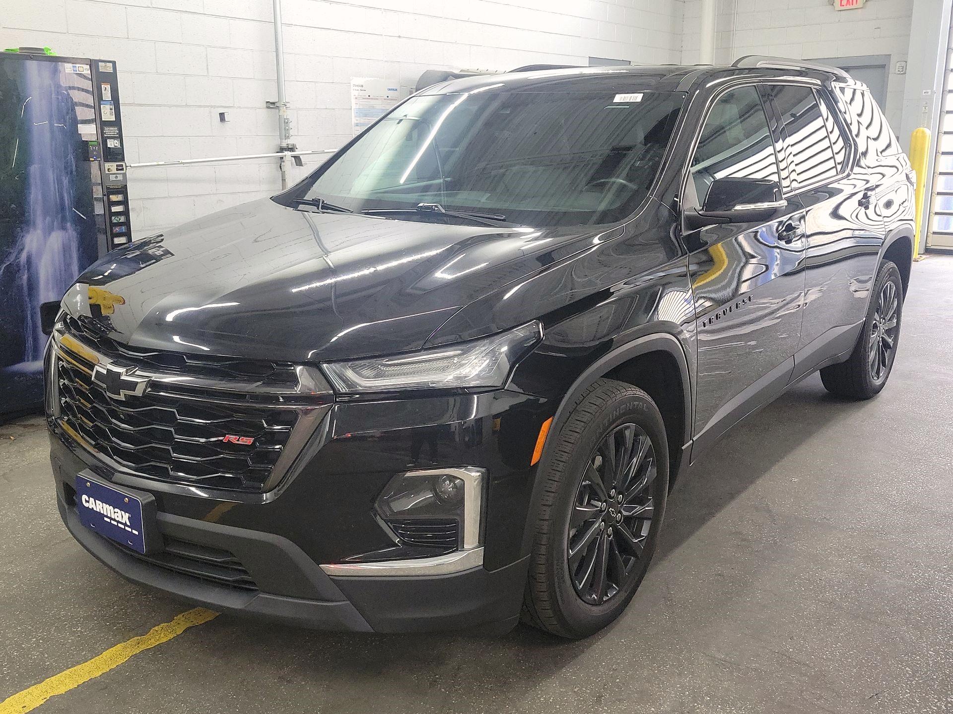 Thumbnail: 2023 Chevrolet Traverse - 3