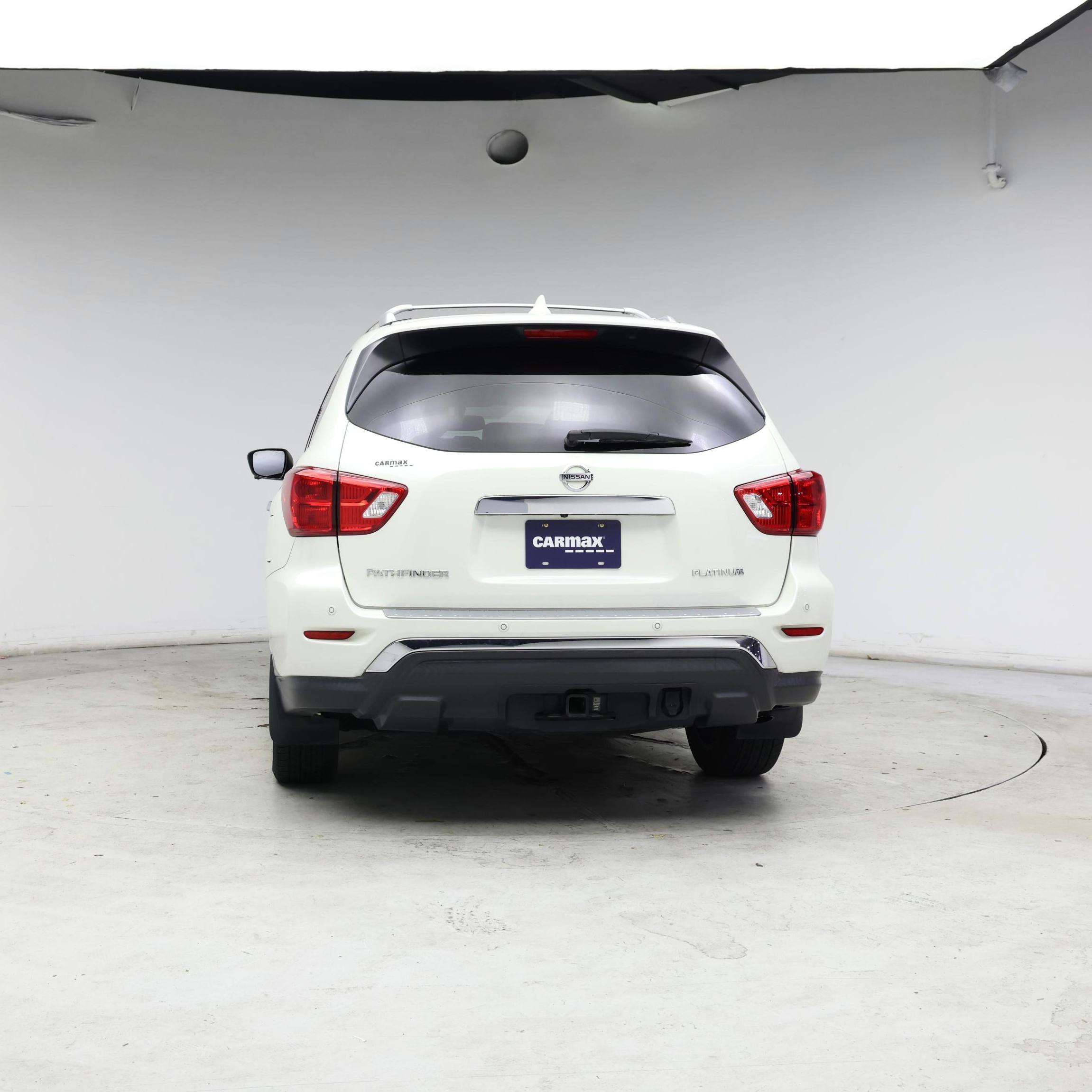 Thumbnail: 2019 Nissan Pathfinder - 6