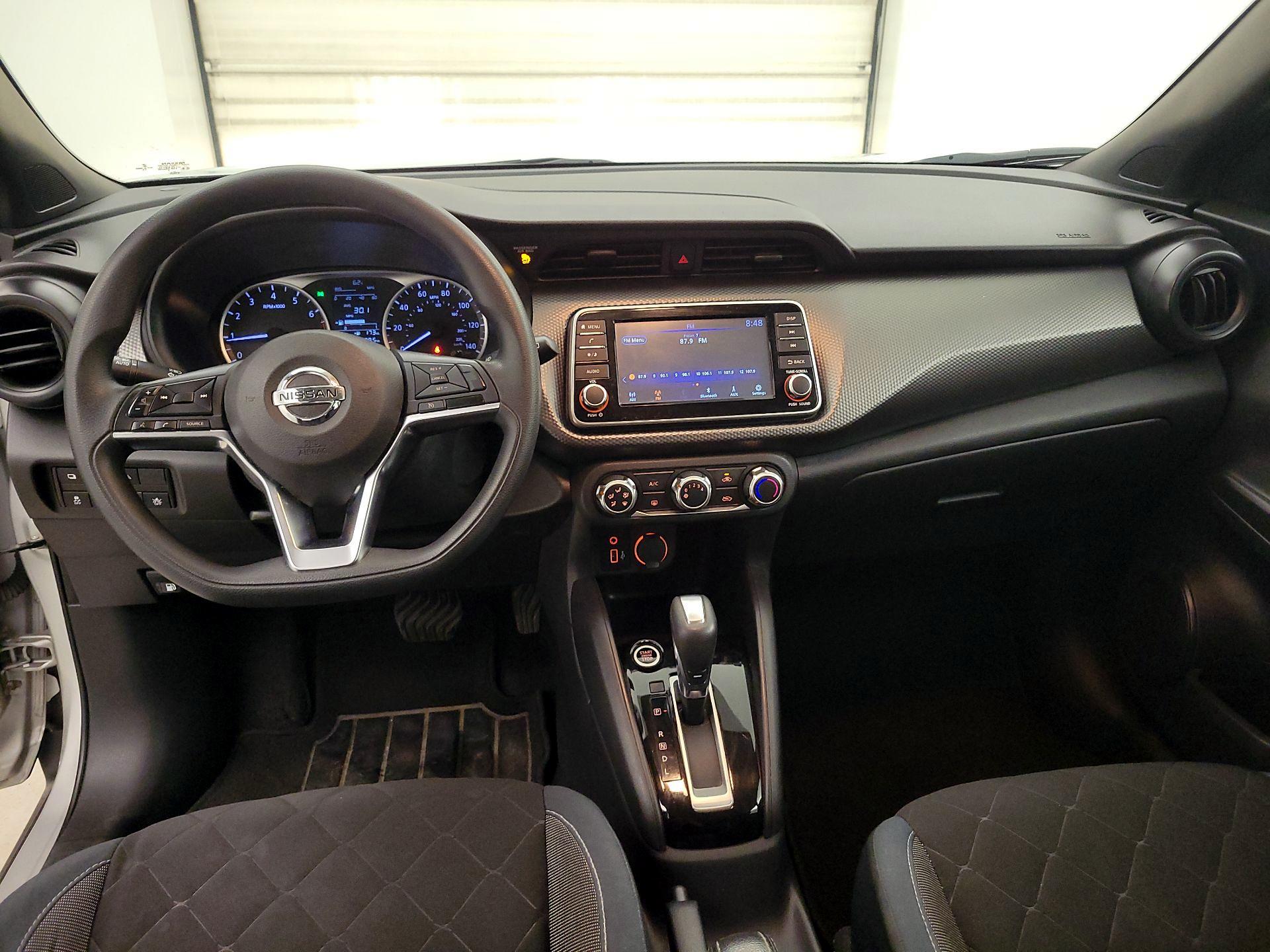 Thumbnail: 2020 Nissan Kicks - 9