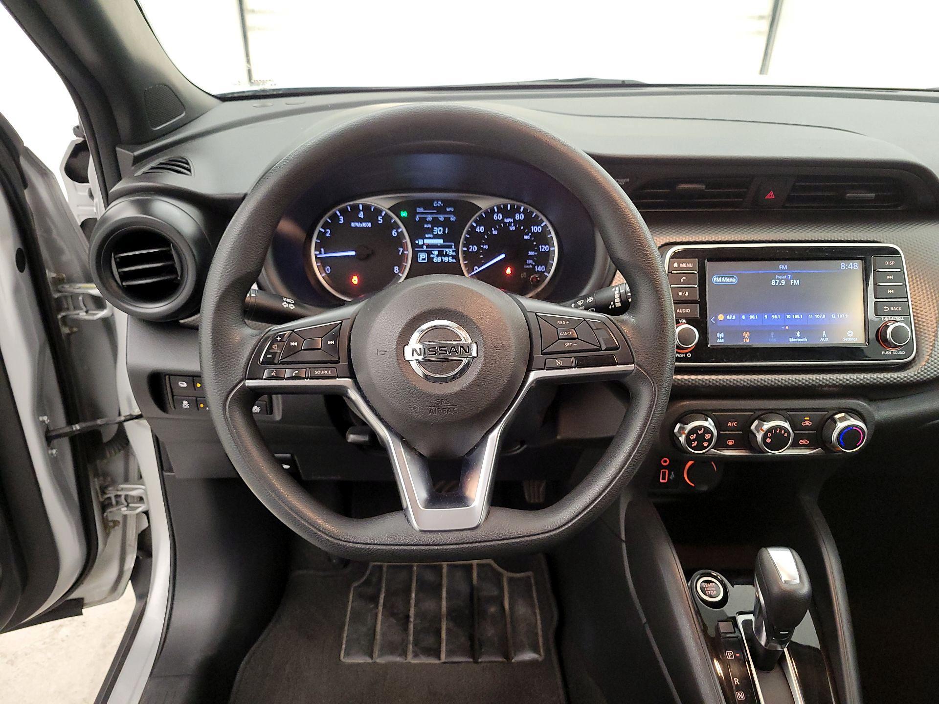 Thumbnail: 2020 Nissan Kicks - 10