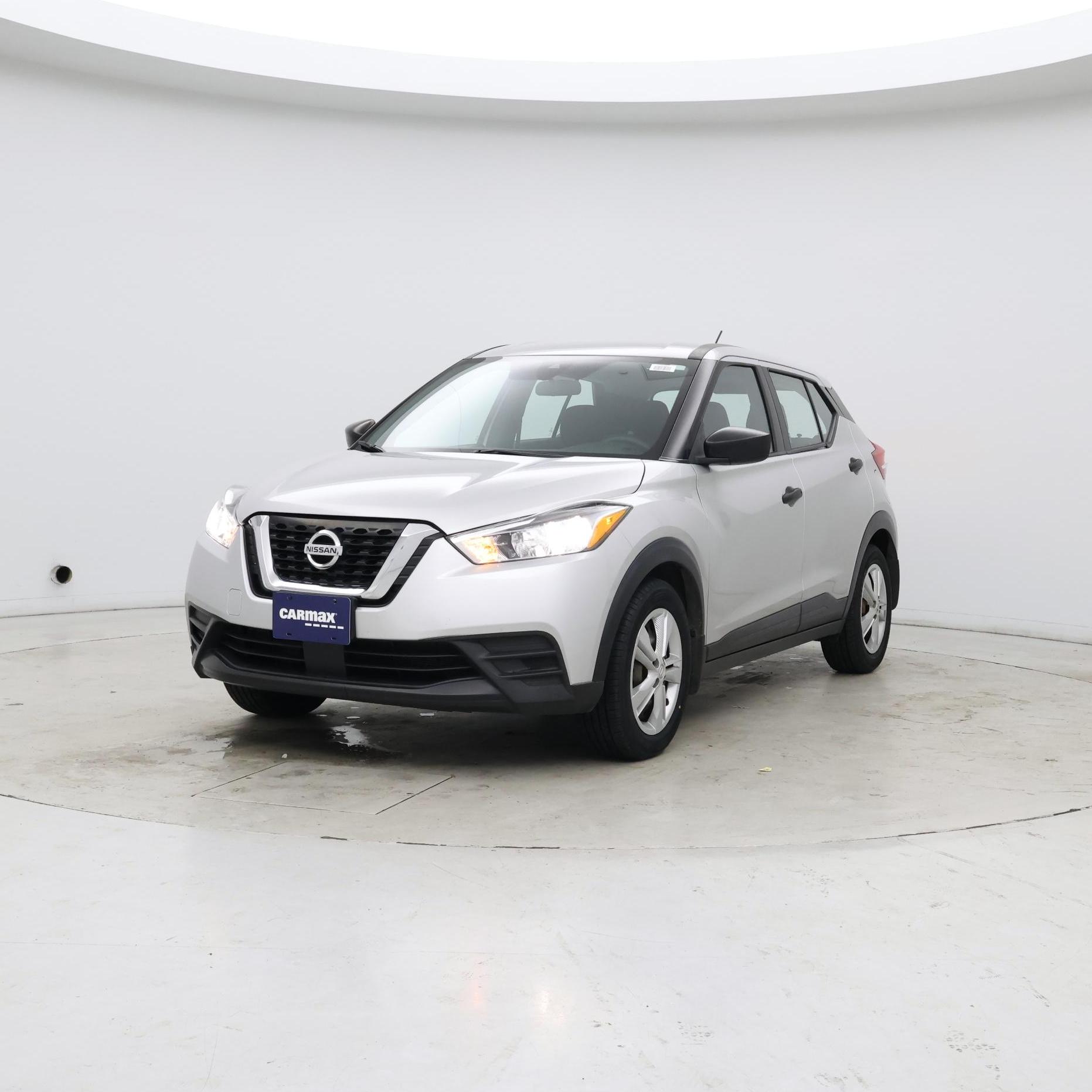 Thumbnail: 2020 Nissan Kicks - 4