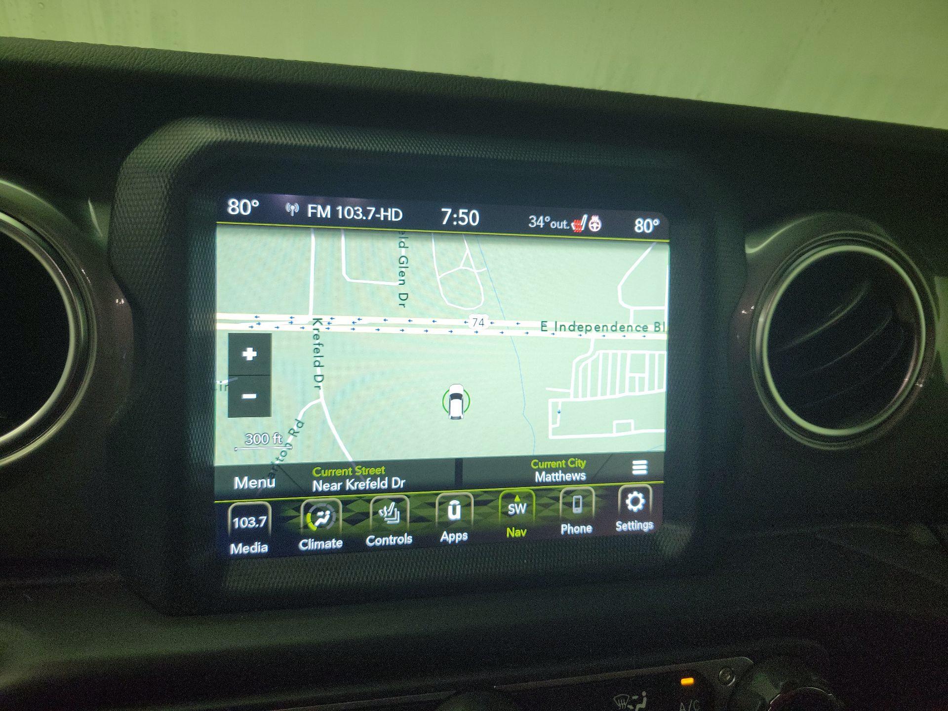 Thumbnail: 2023 Jeep Gladiator - 14