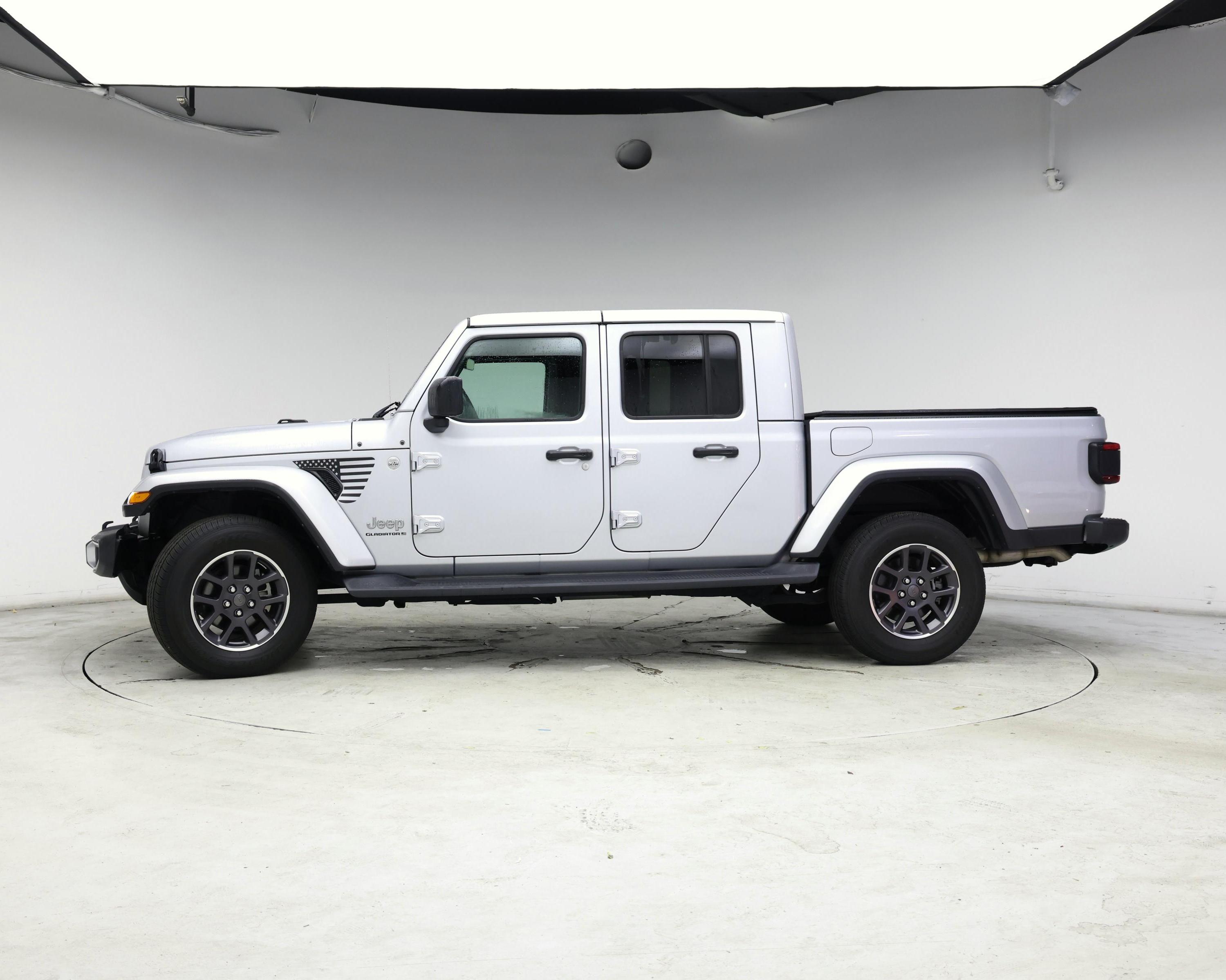 Thumbnail: 2023 Jeep Gladiator - 3