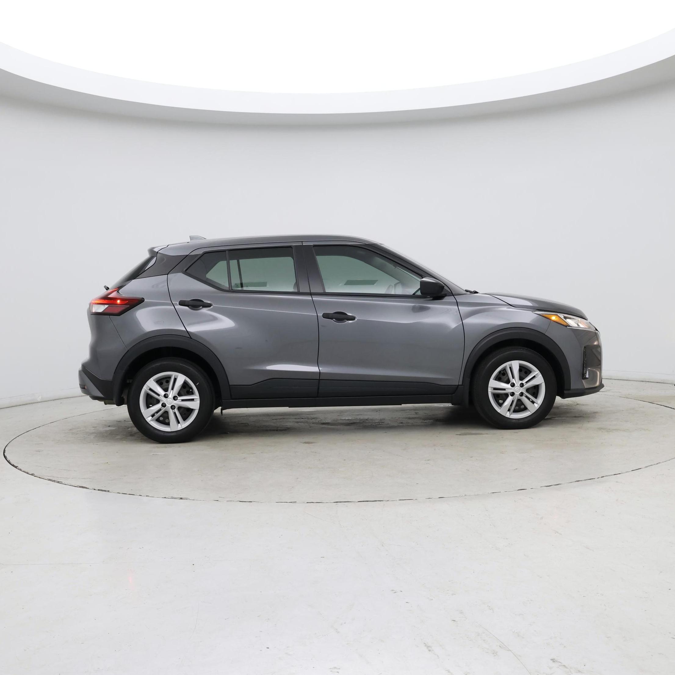 Thumbnail: 2024 Nissan Kicks - 7