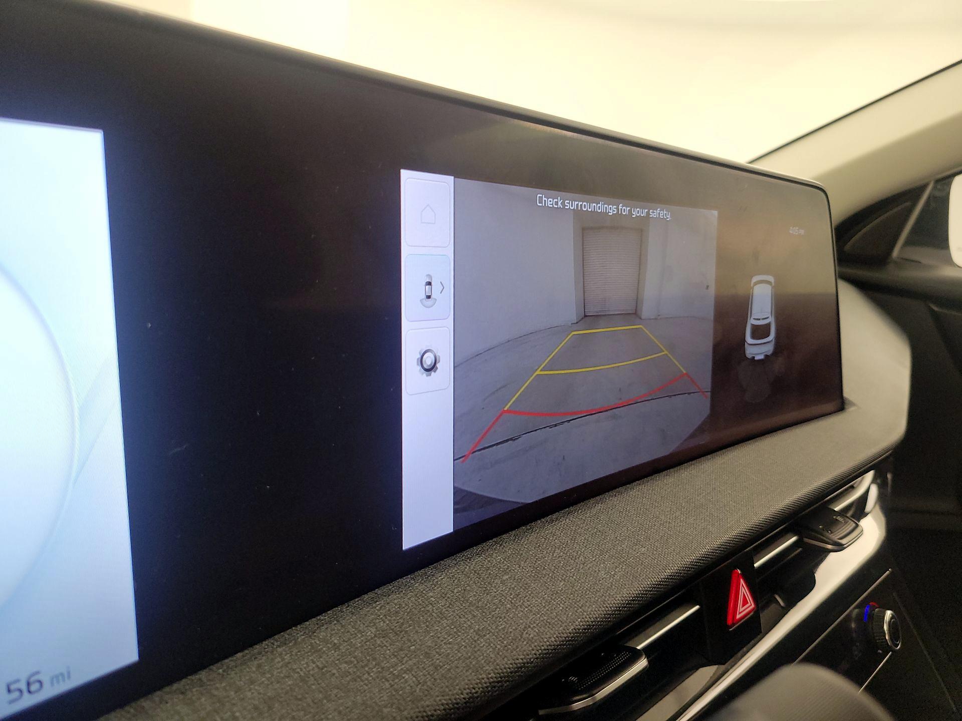 Thumbnail: 2024 Kia EV6 - 15