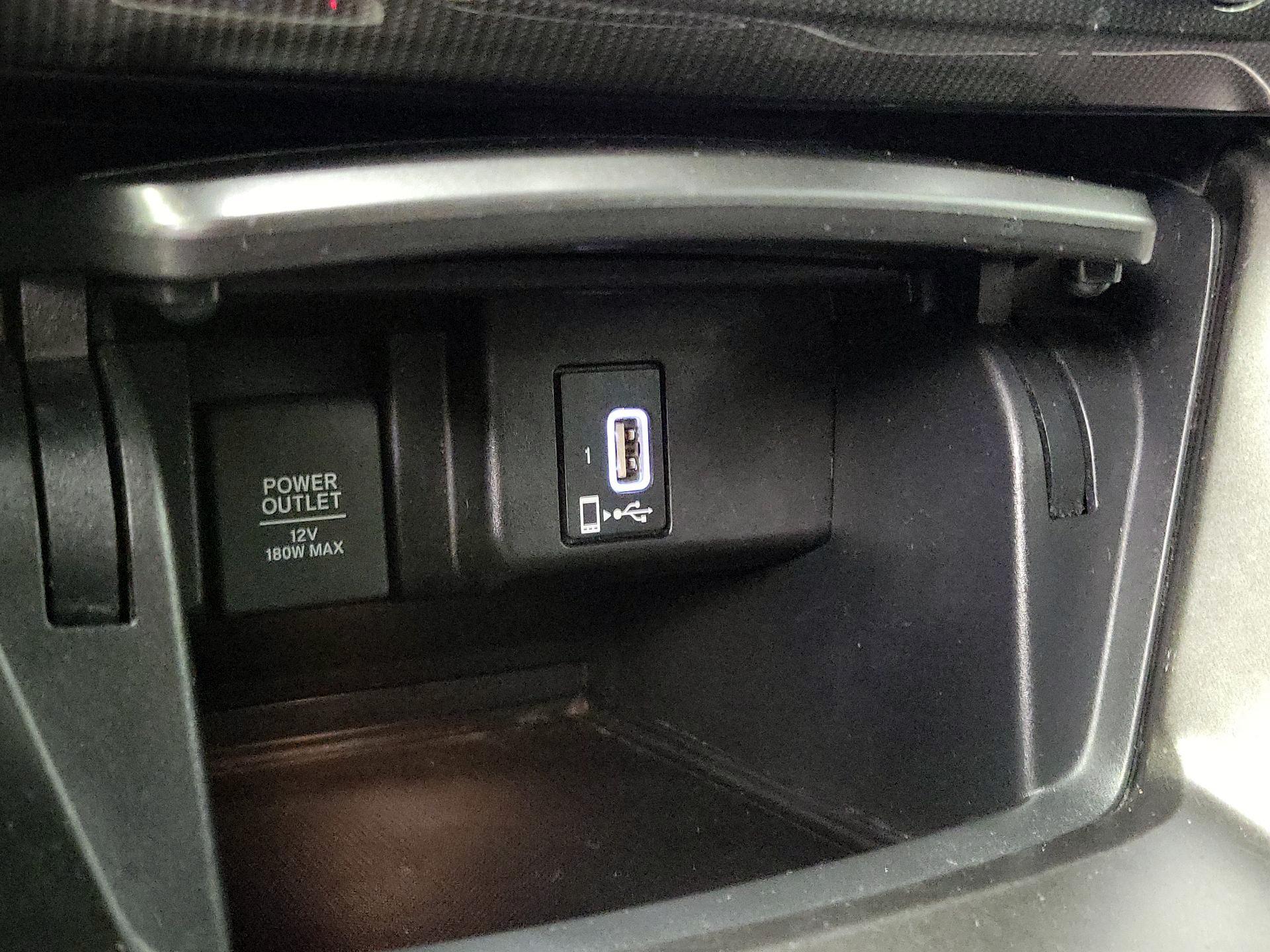 Thumbnail: 2019 Honda Accord - 18