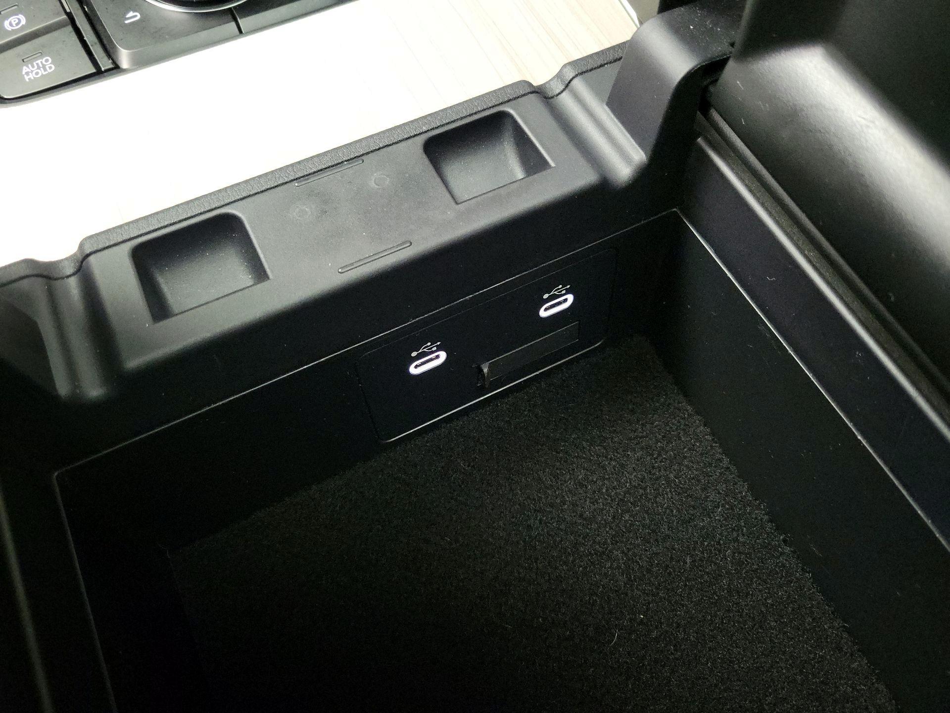 Thumbnail: 2024 Mazda CX-90 - 18