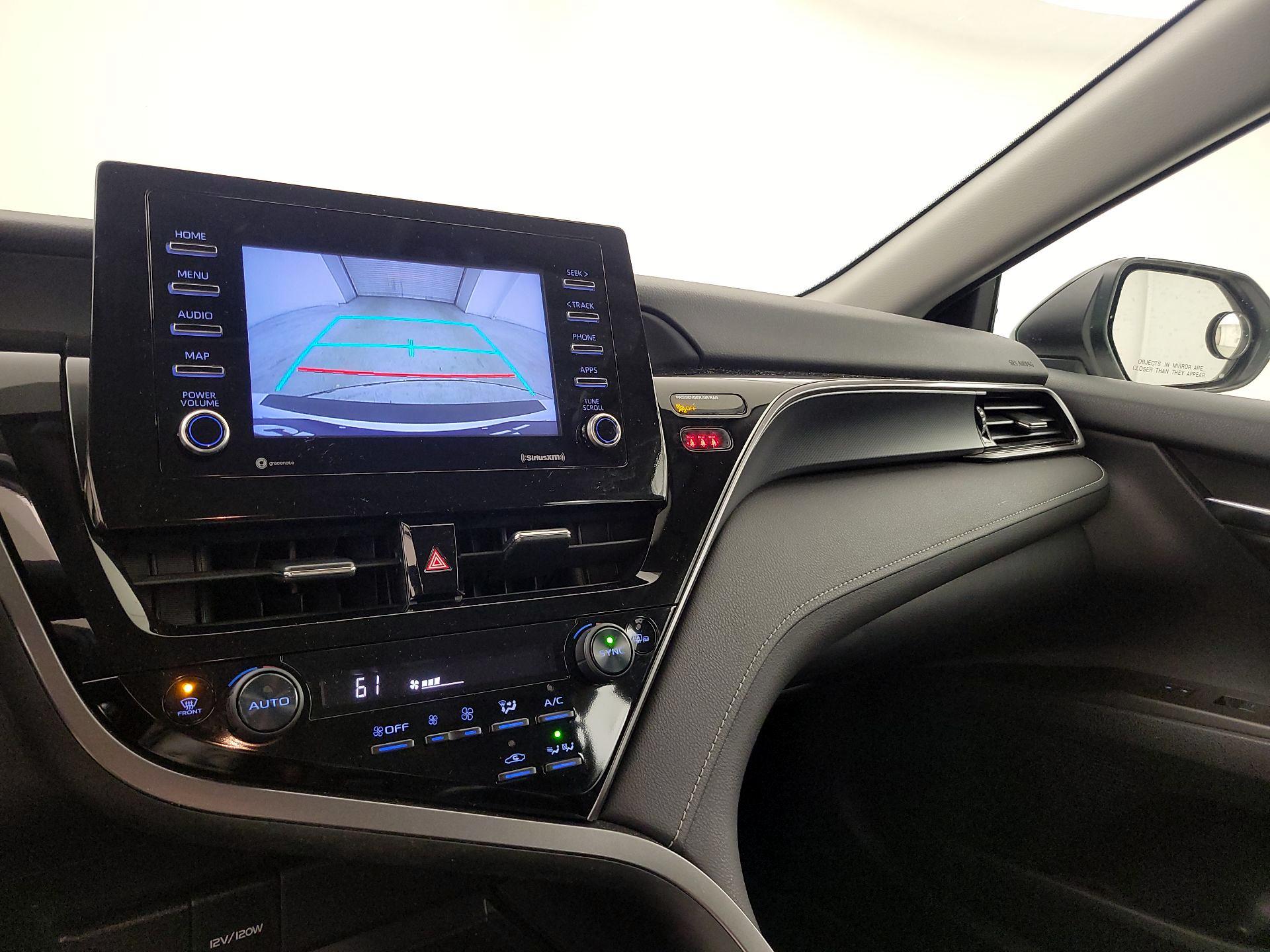 Thumbnail: 2022 Toyota Camry - 14