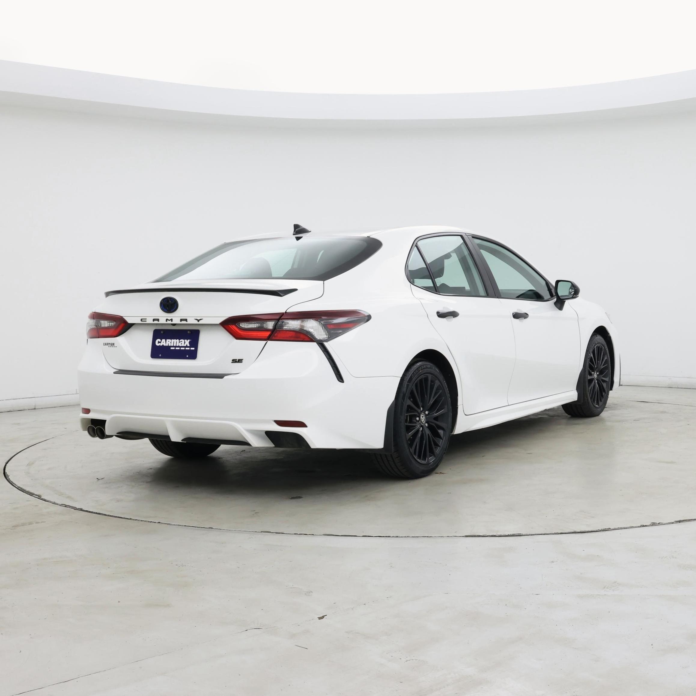 Thumbnail: 2022 Toyota Camry - 8