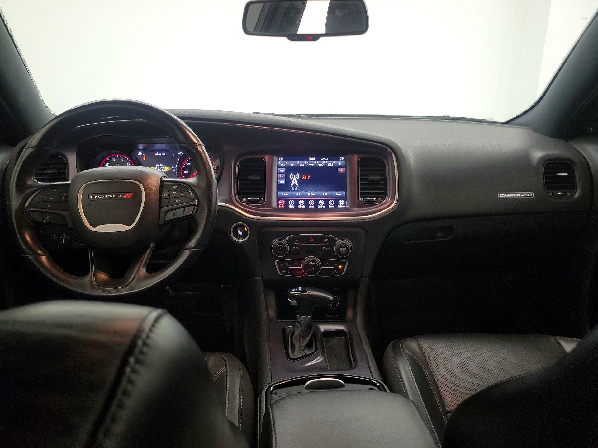 Thumbnail: 2018 Dodge Charger - 9