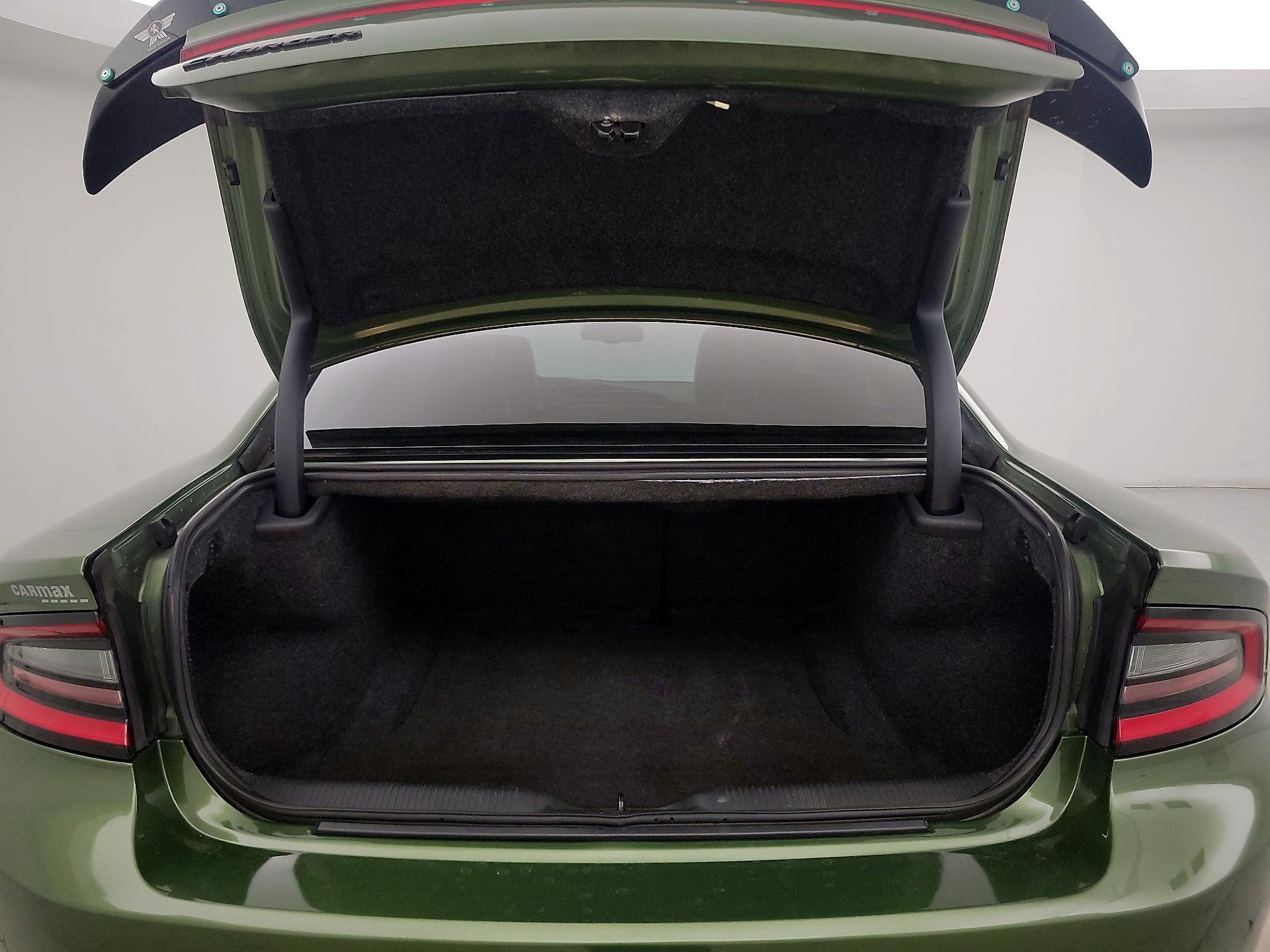 Thumbnail: 2018 Dodge Charger - 20