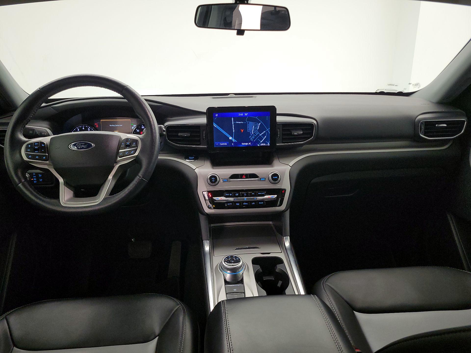 Thumbnail: 2023 Ford Explorer - 9