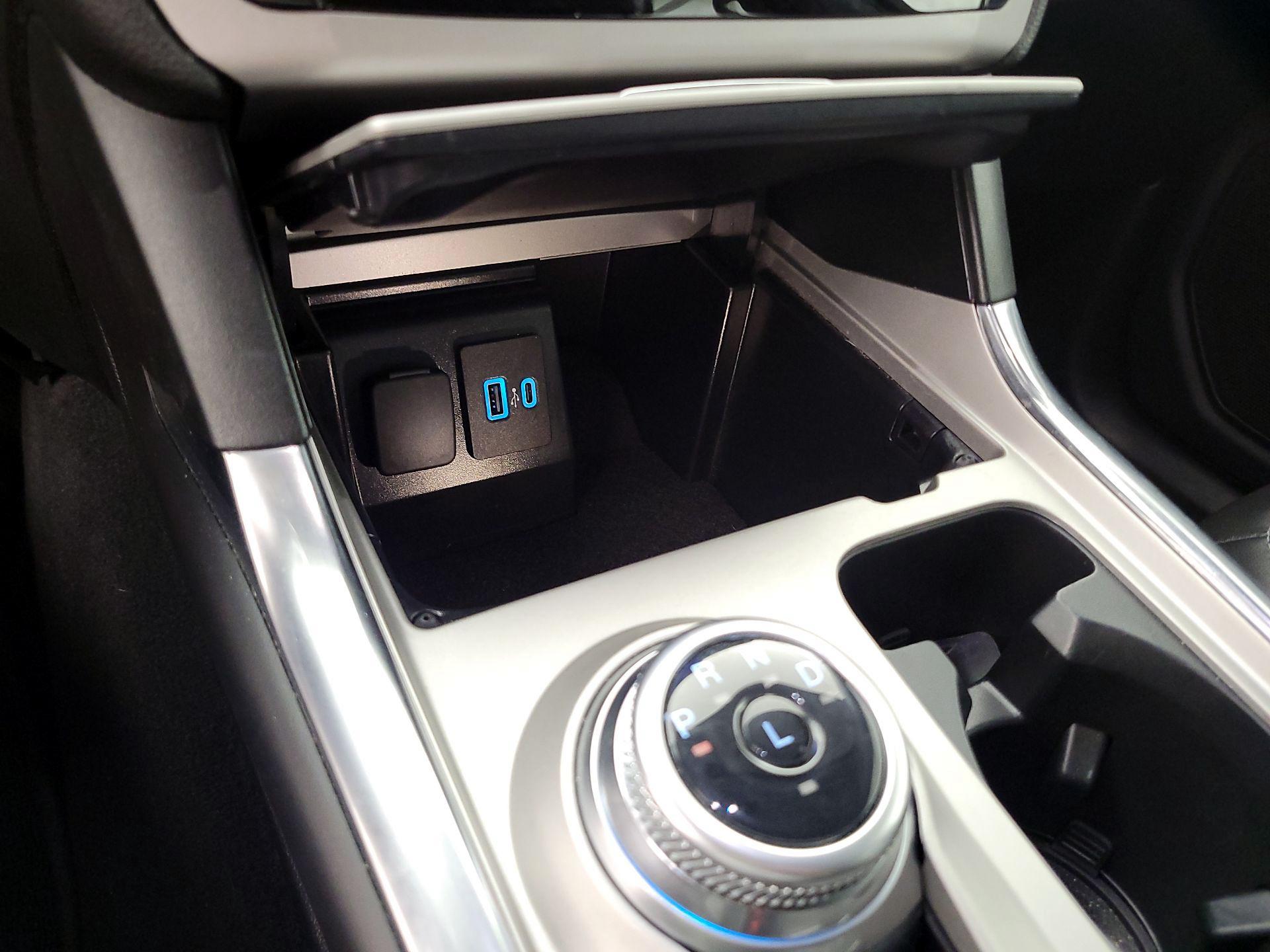 Thumbnail: 2023 Ford Explorer - 19