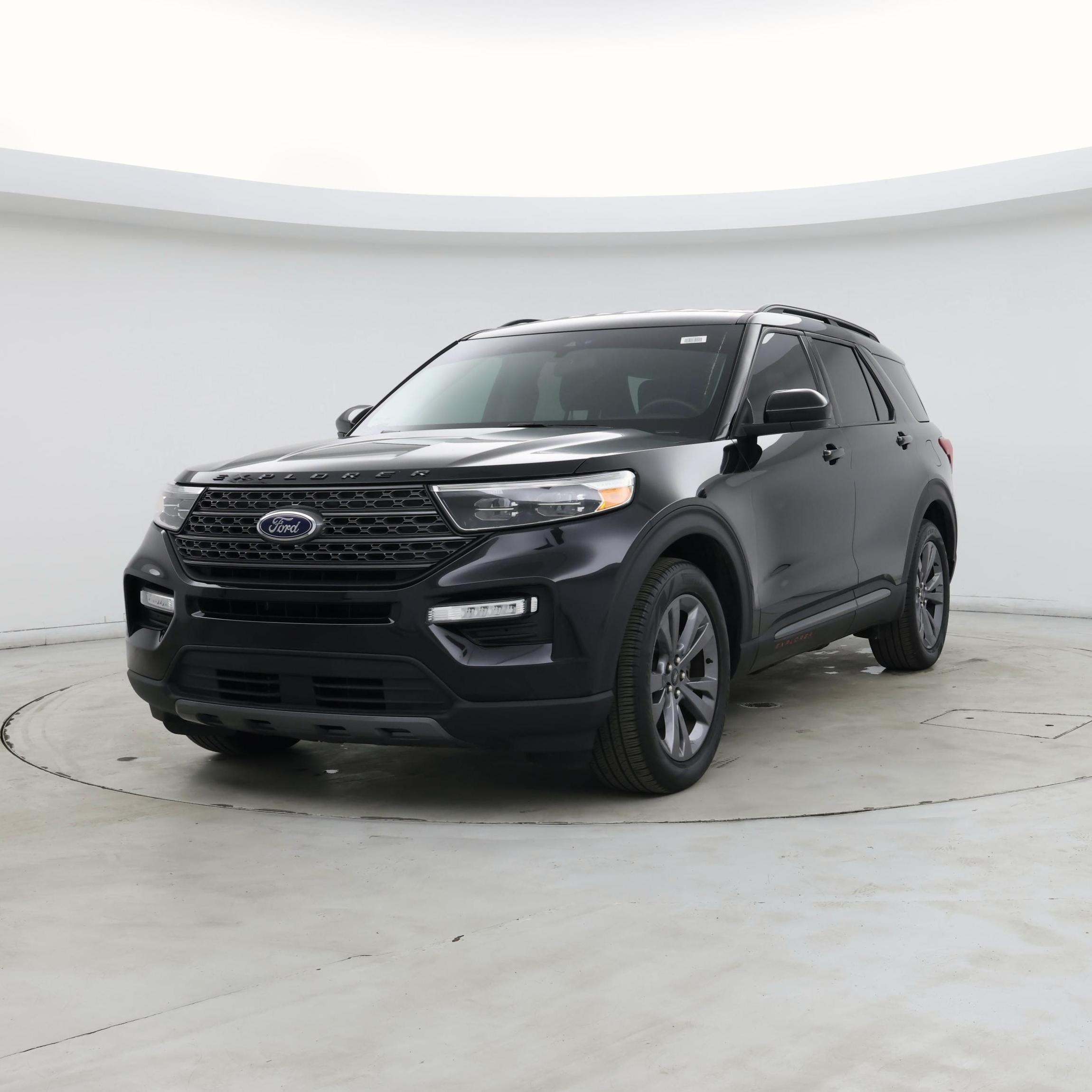 Thumbnail: 2023 Ford Explorer - 4