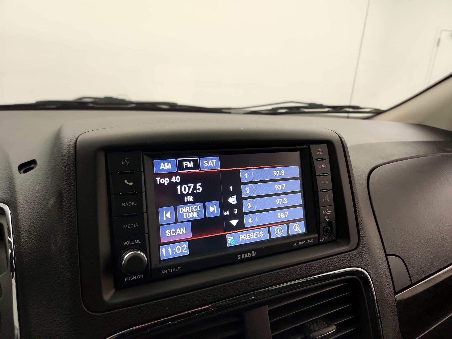 Thumbnail: 2020 Dodge Grand Caravan - 15