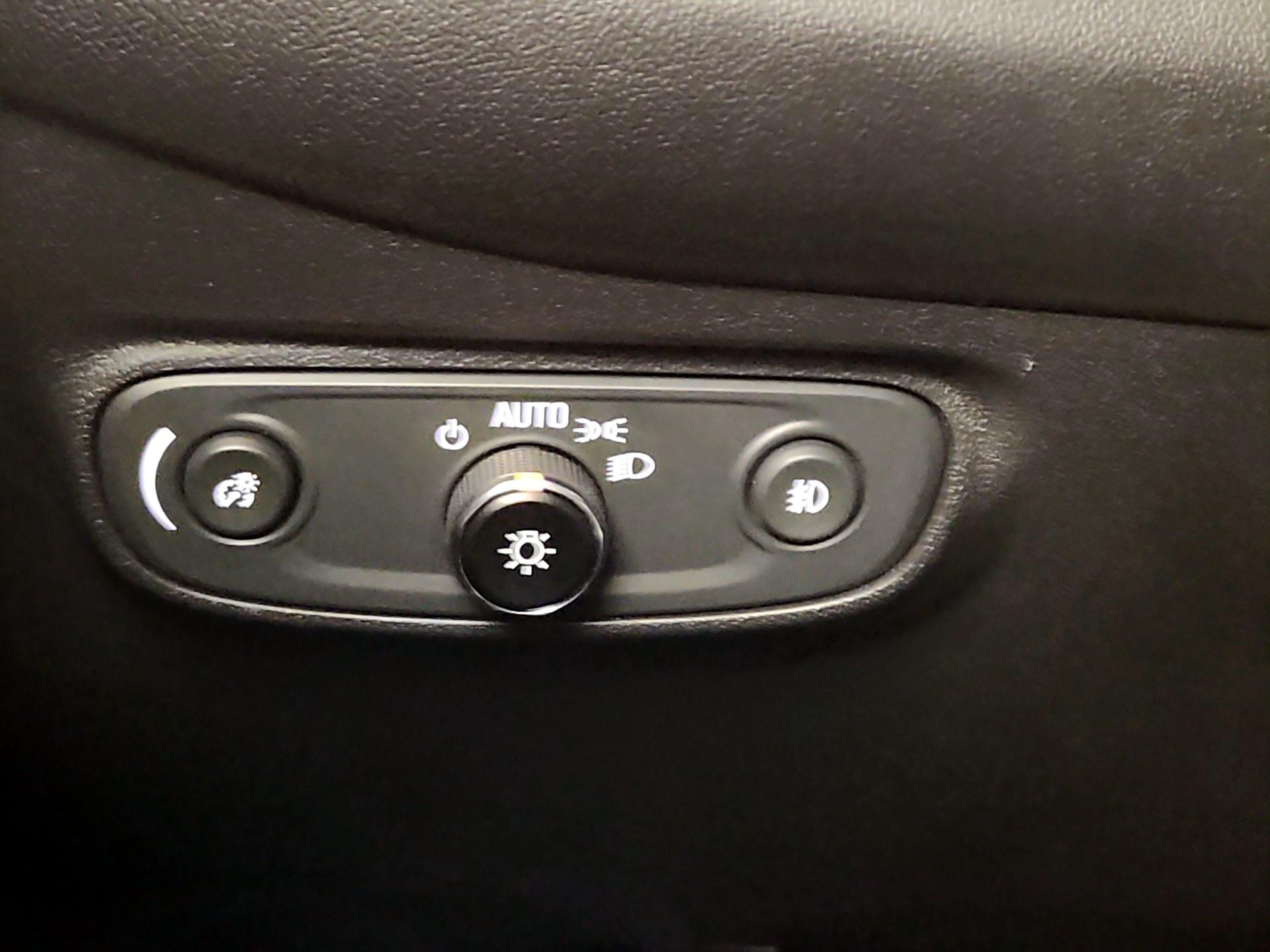 Thumbnail: 2023 Chevrolet Equinox - 13