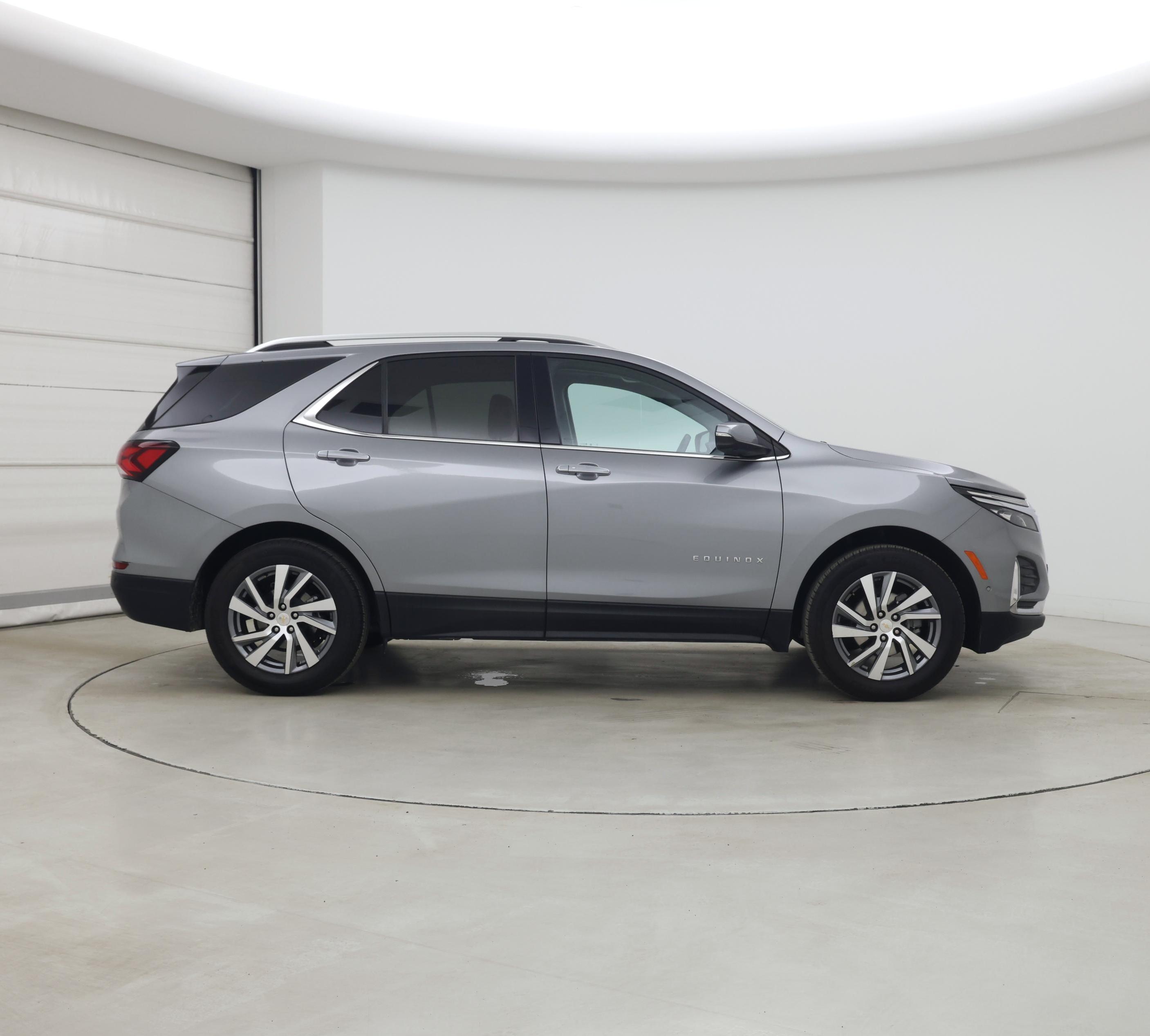 Thumbnail: 2023 Chevrolet Equinox - 7