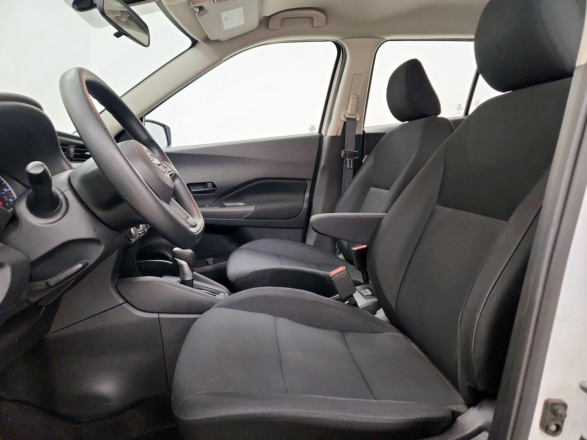 Thumbnail: 2023 Nissan Kicks - 11