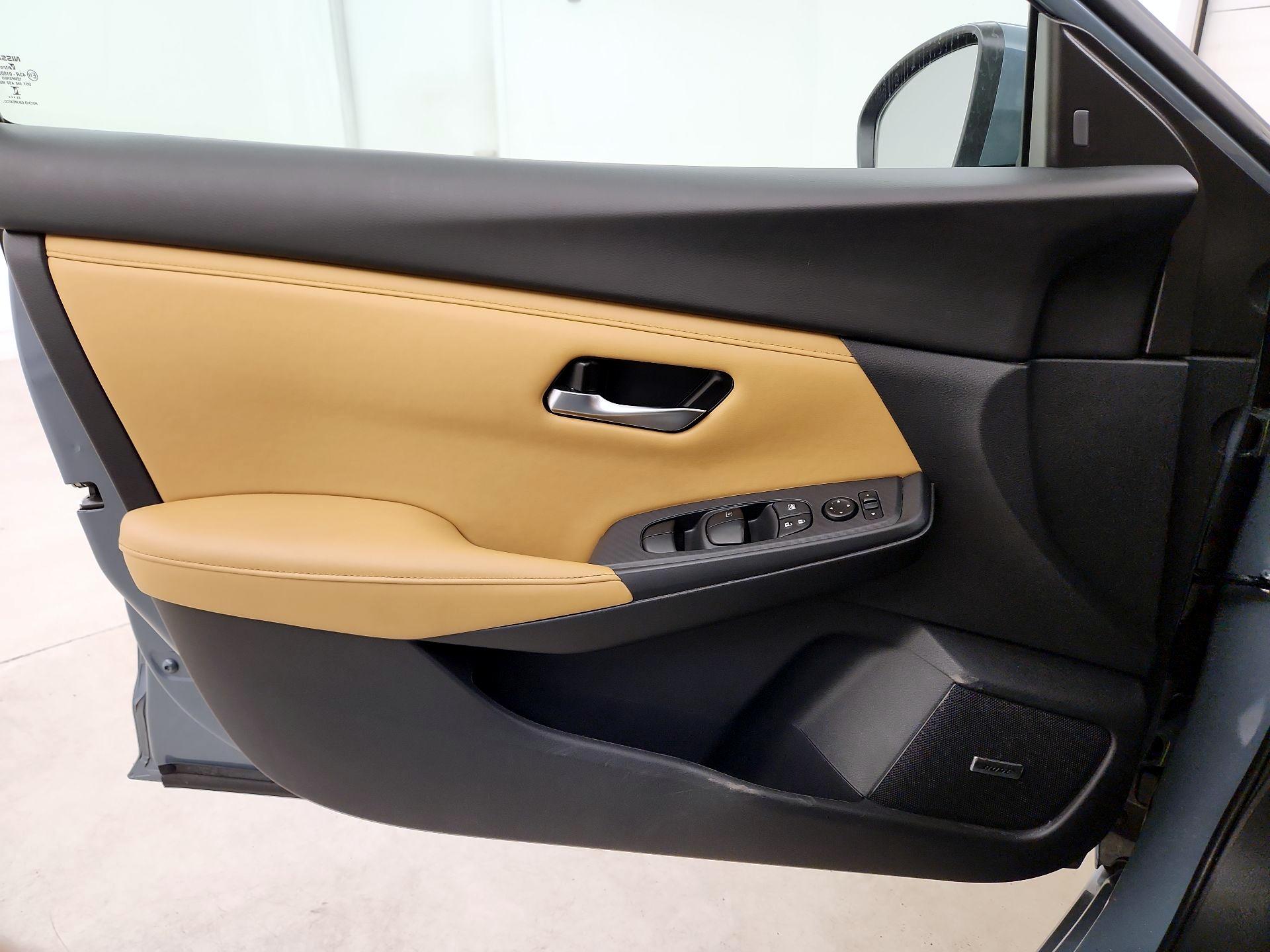 Thumbnail: 2025 Nissan Sentra - 12