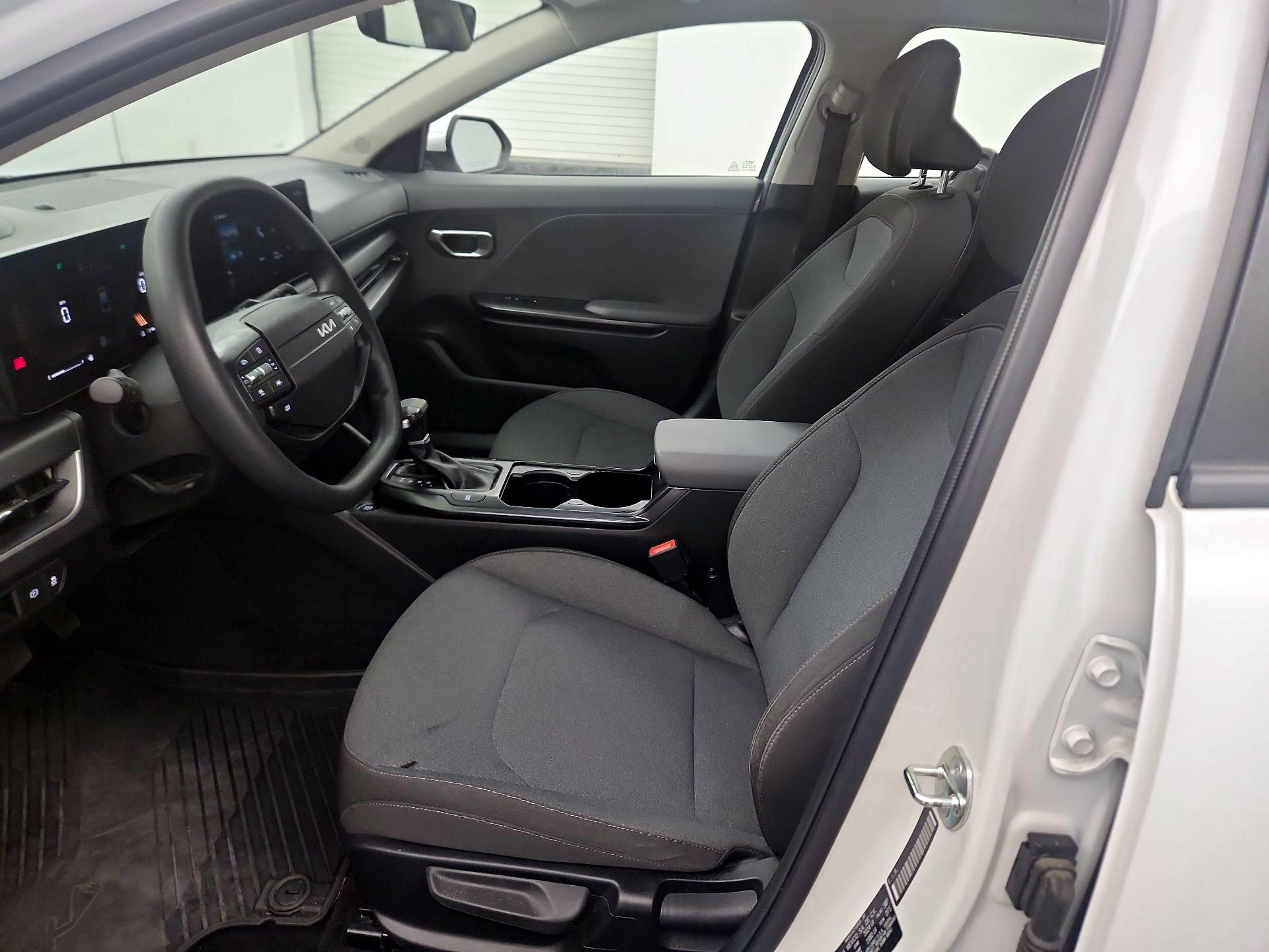 Thumbnail: 2025 Kia K4 - 9