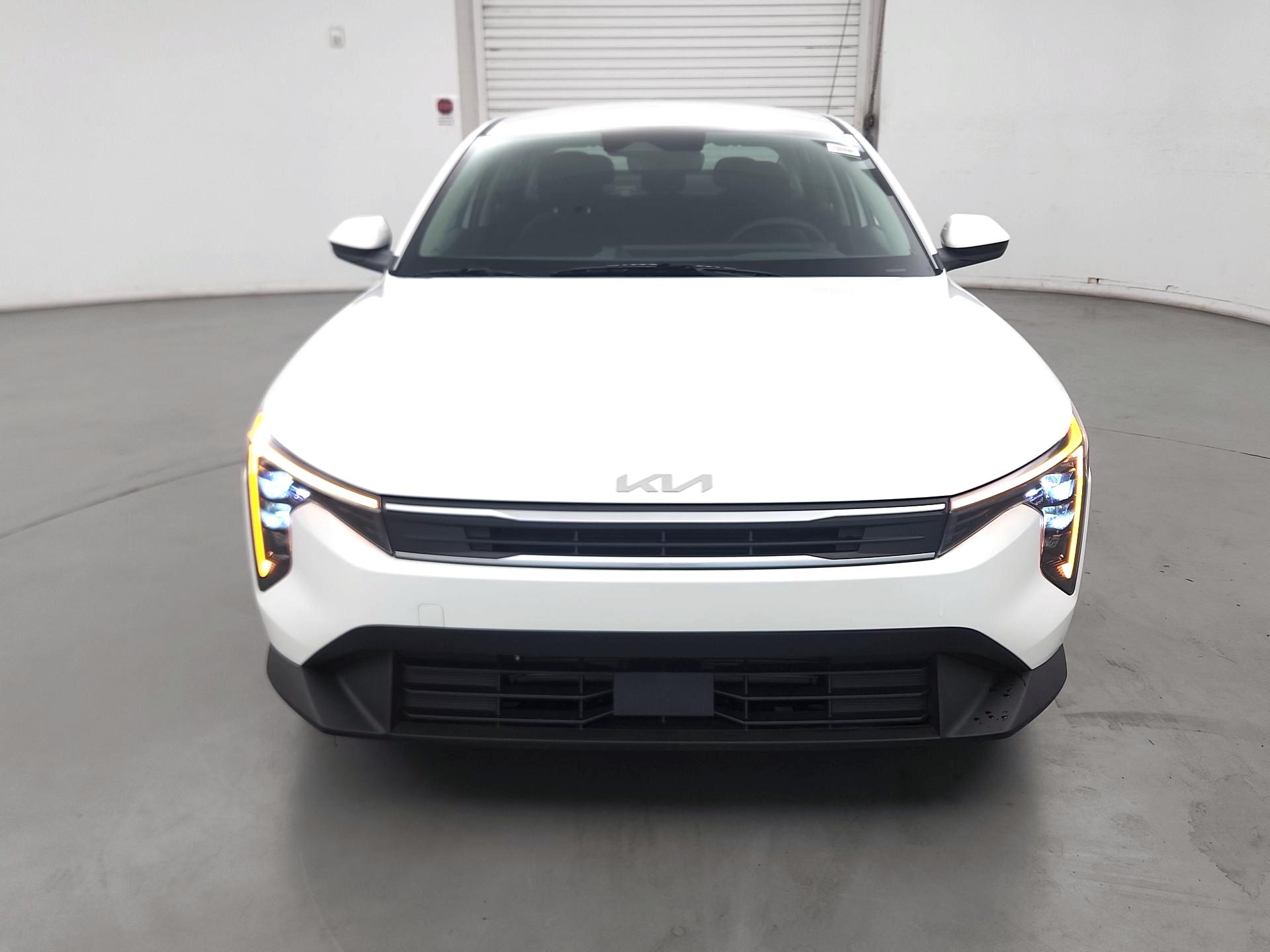 Thumbnail: 2025 Kia K4 - 2