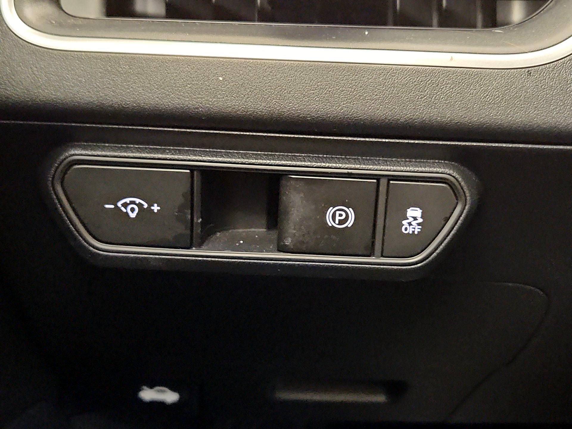 Thumbnail: 2025 Kia K4 - 13