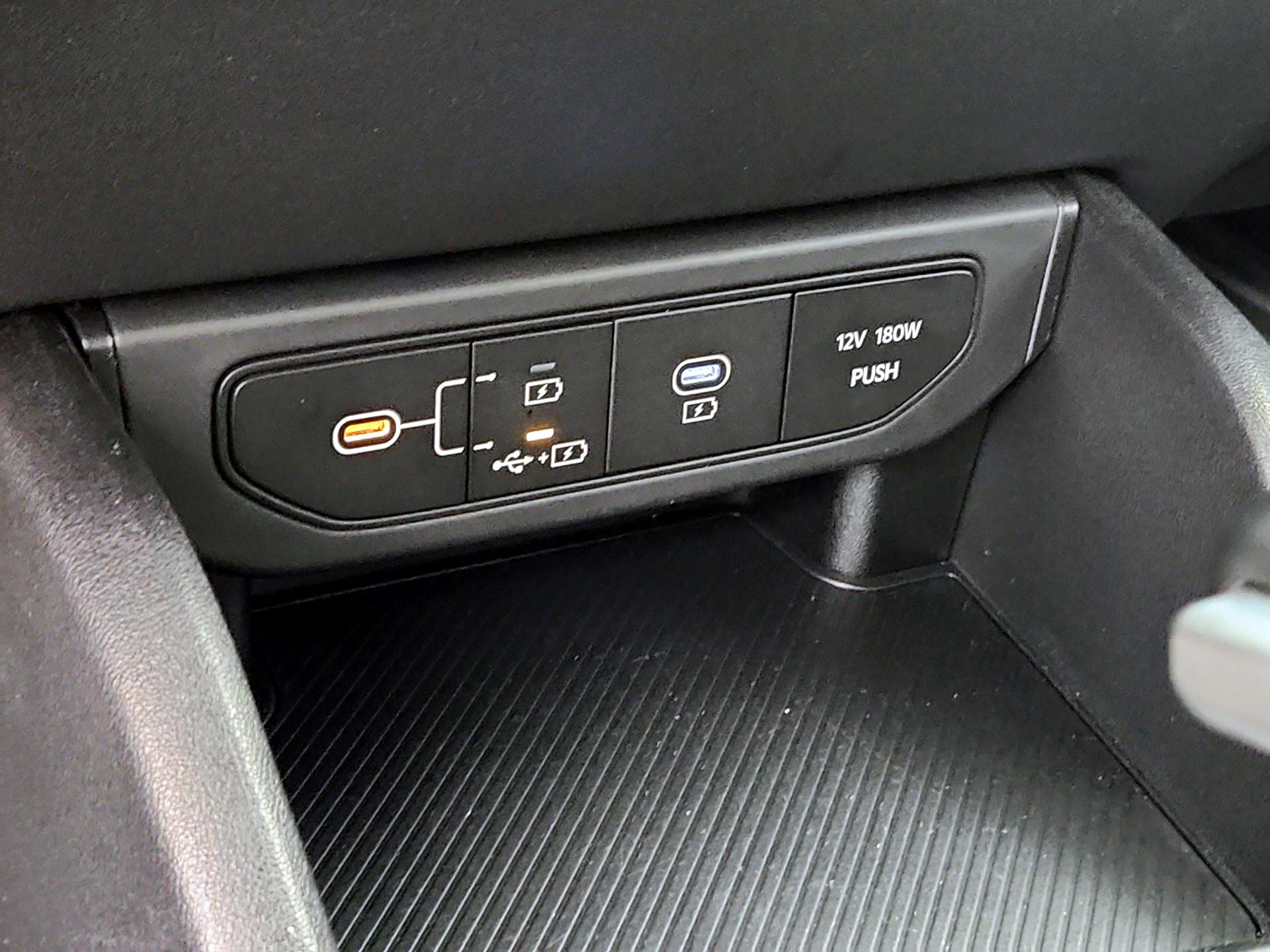 Thumbnail: 2025 Kia K4 - 18