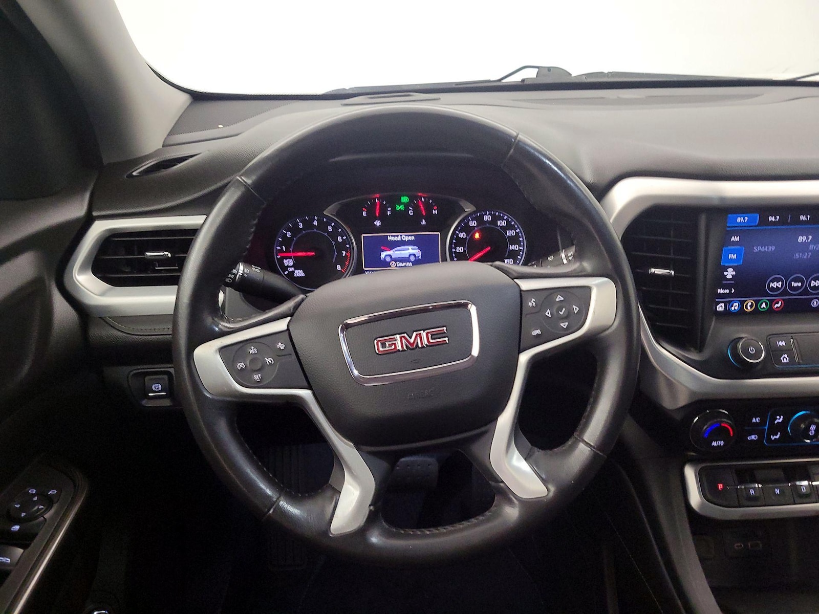 2021 GMC Acadia SLT - Photo 11