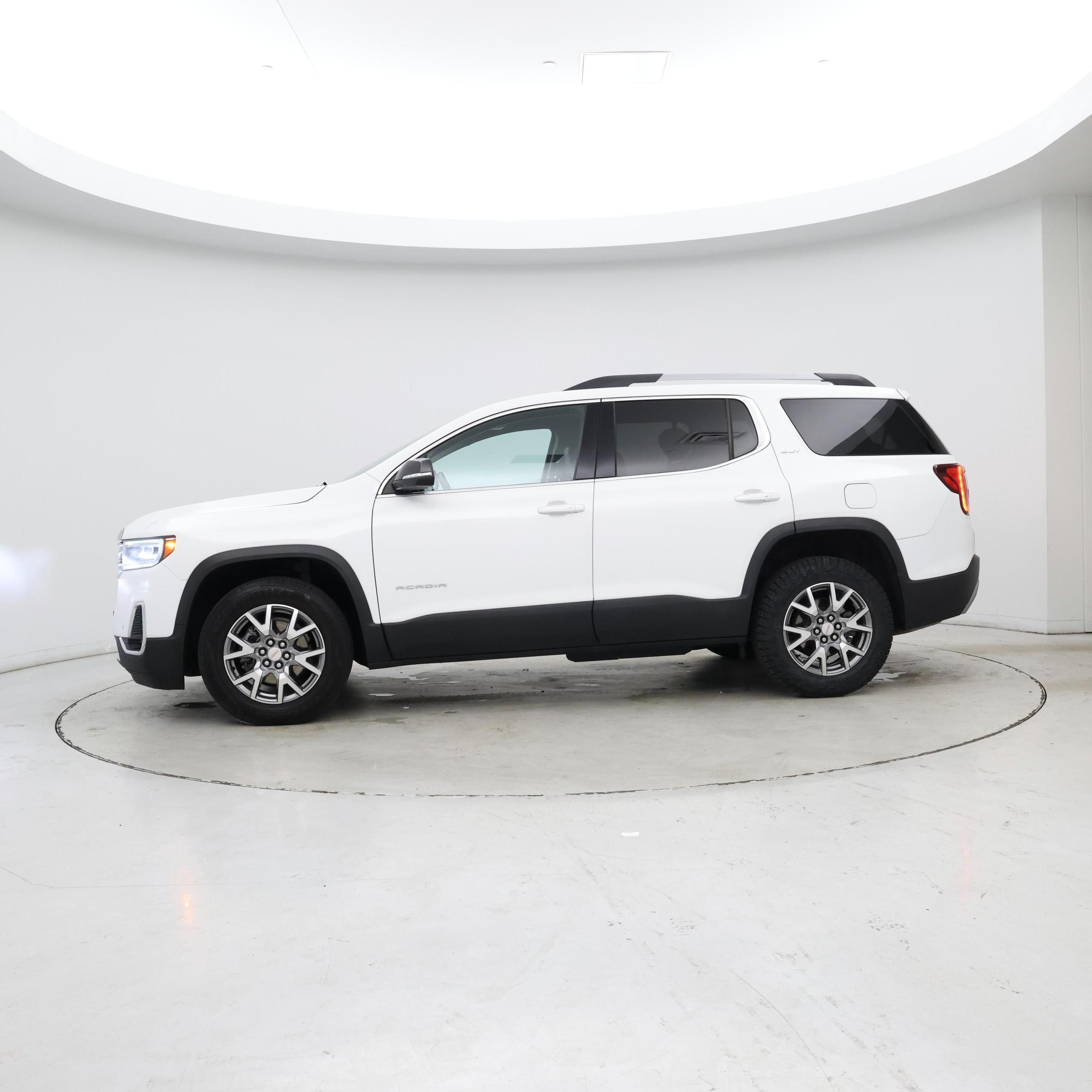 Thumbnail: 2021 GMC Acadia - 3