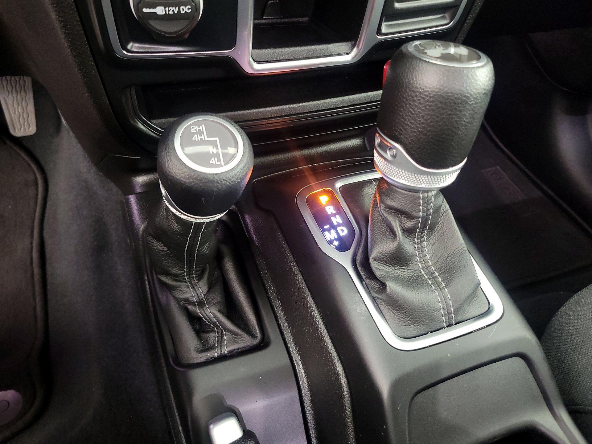 Thumbnail: 2024 Jeep Wrangler - 17