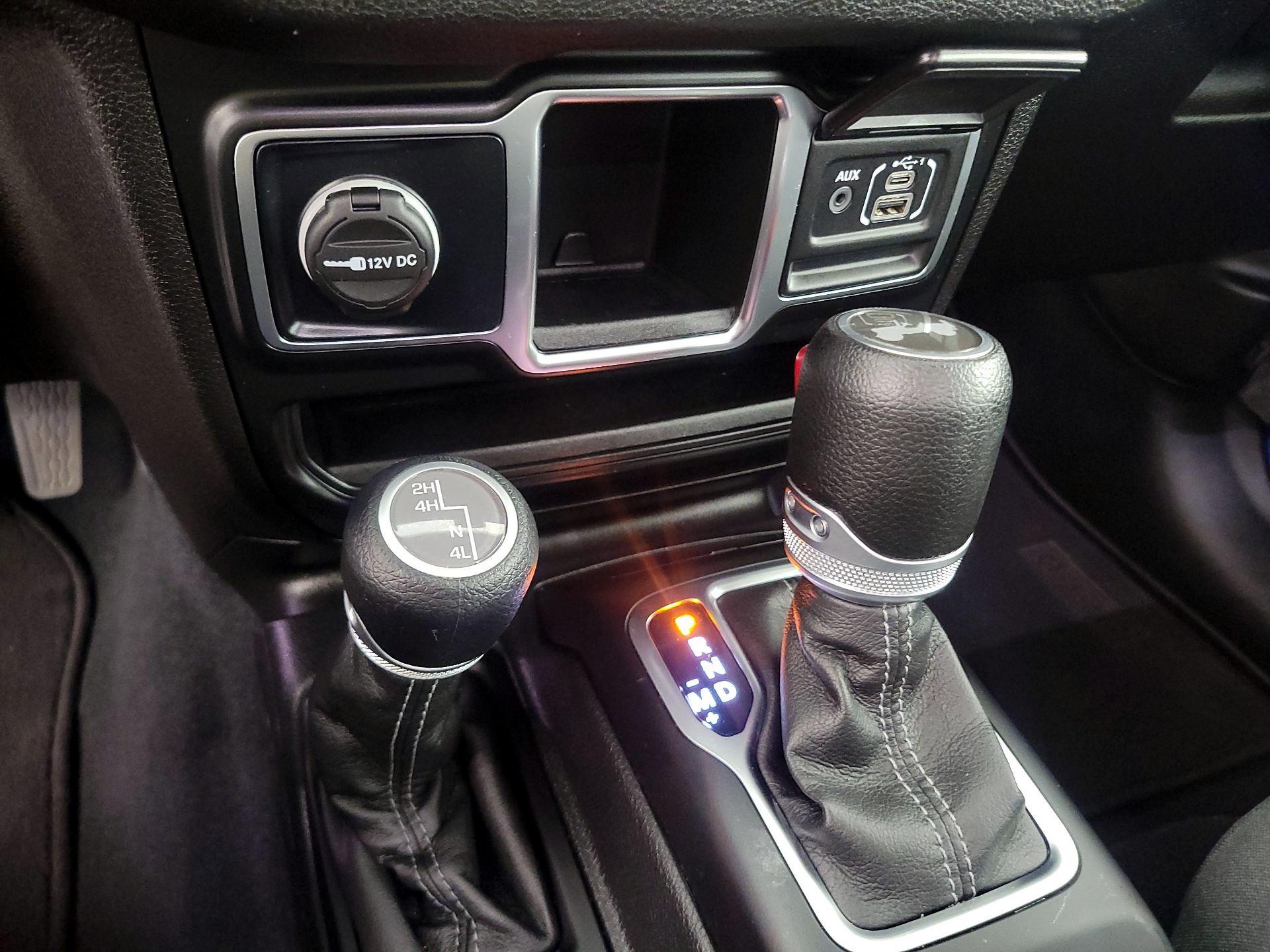 Thumbnail: 2024 Jeep Wrangler - 18