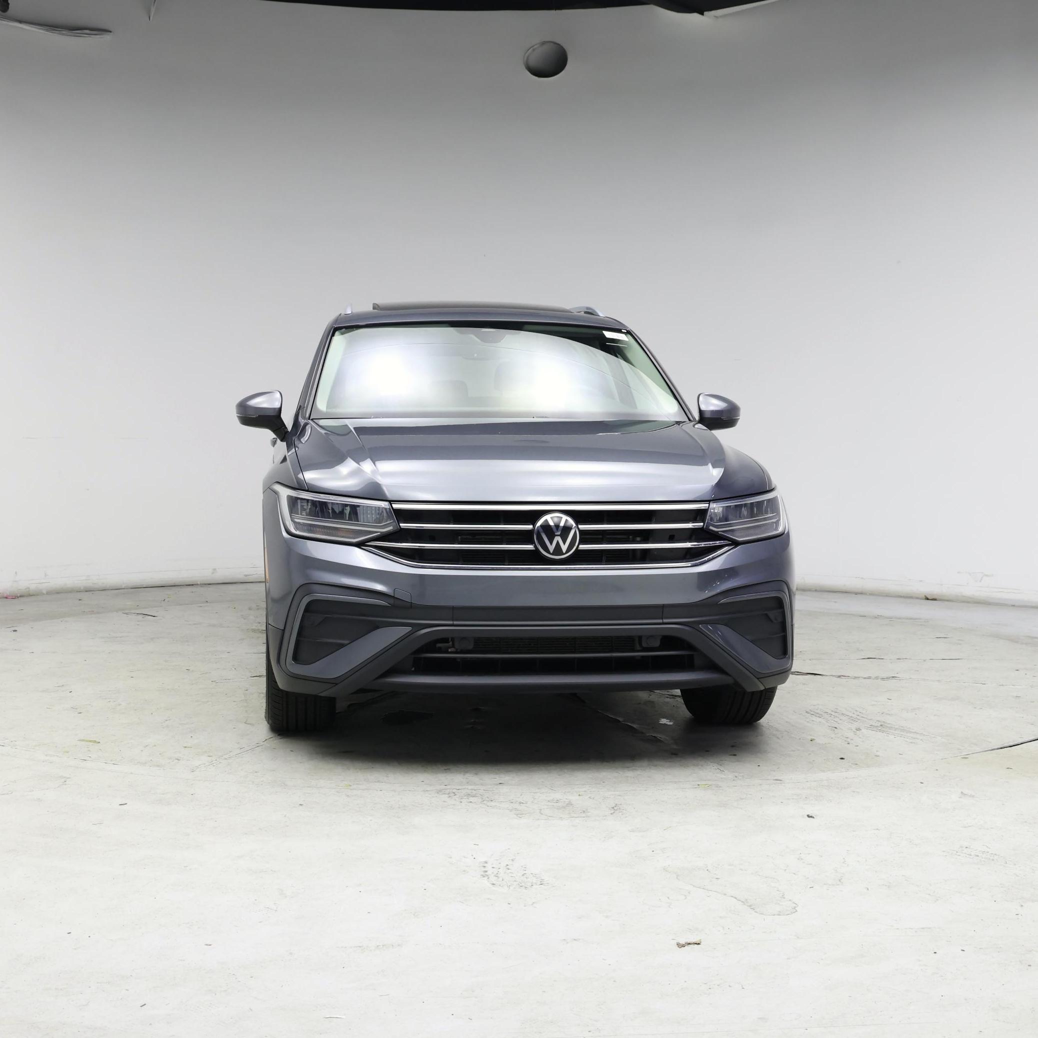 Thumbnail: 2023 Volkswagen Tiguan - 5