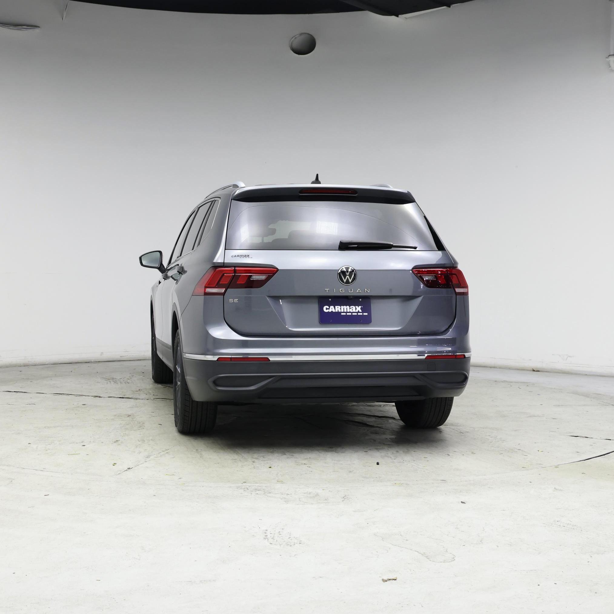 Thumbnail: 2023 Volkswagen Tiguan - 6